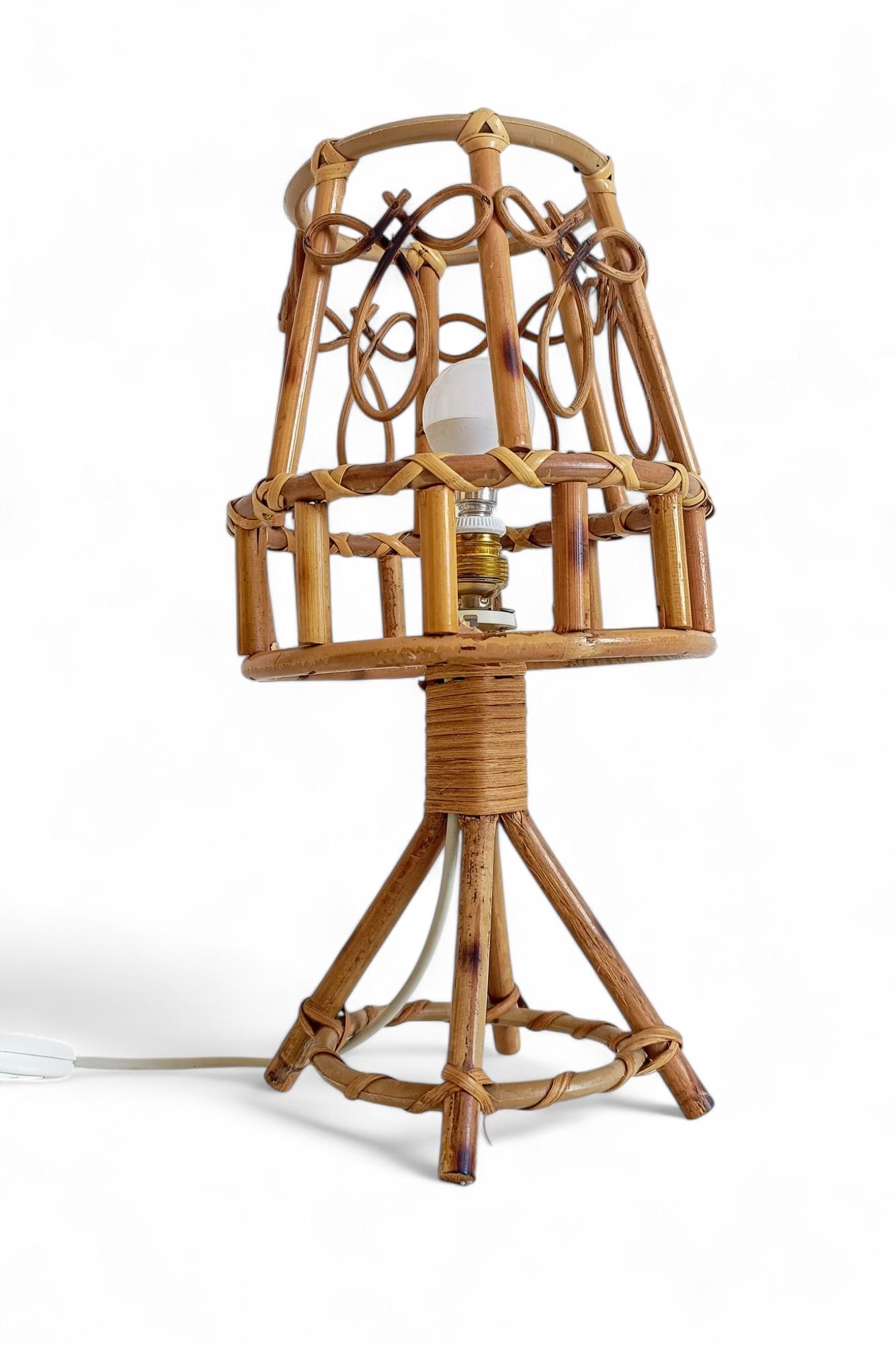 Bamboo Rattan Mid-Century Table Lamp in The Style of Louis Sognot, c. 1960 For Sale 4