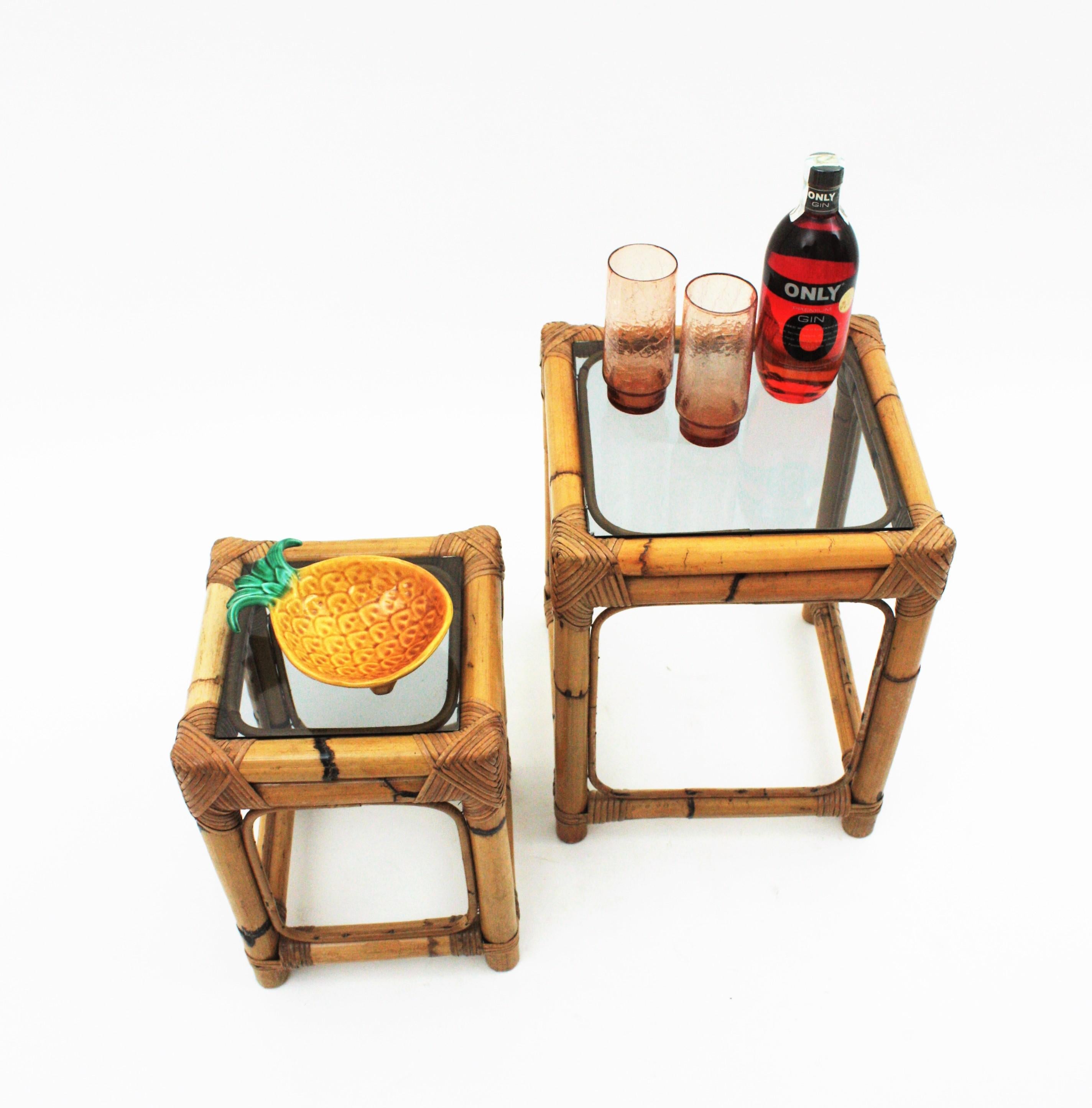 Mid-Century Modern Bamboo Rattan Nesting Tables with Smoked Glass Top For Sale