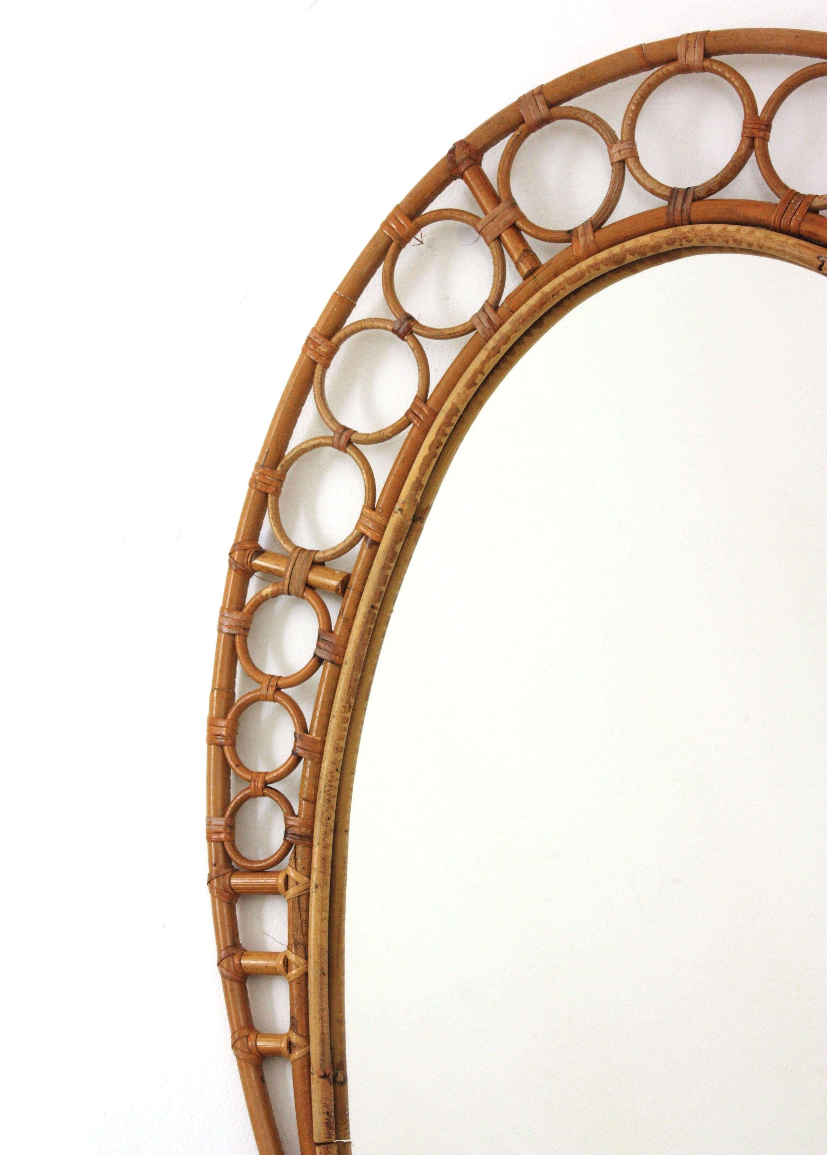 Bamboo Rattan Oval Mirror with Rings Frame, 1960s In Good Condition For Sale In Barcelona, ES