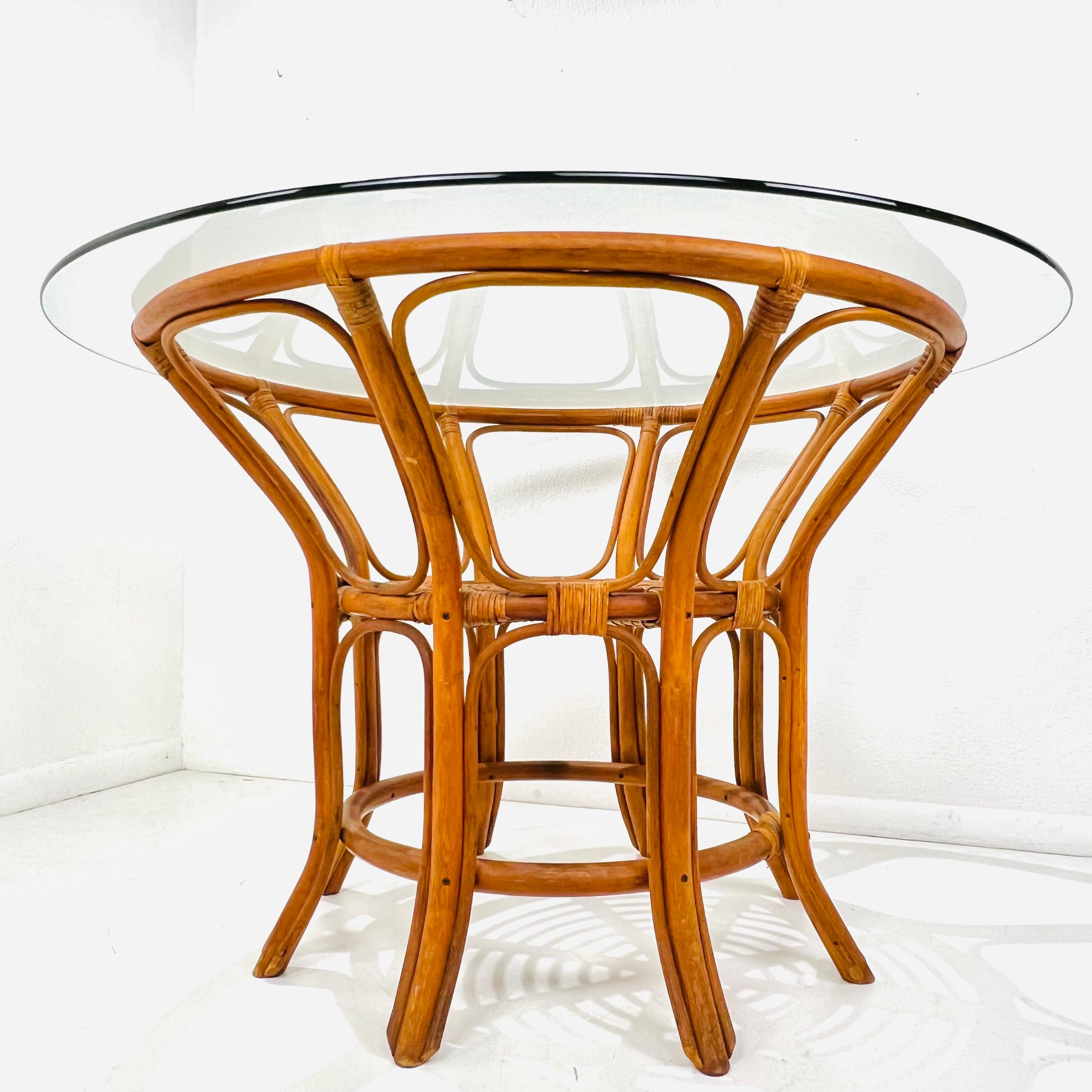 Organic Modern Bamboo & Rattan Round Dining Table in the Style of Albini For Sale