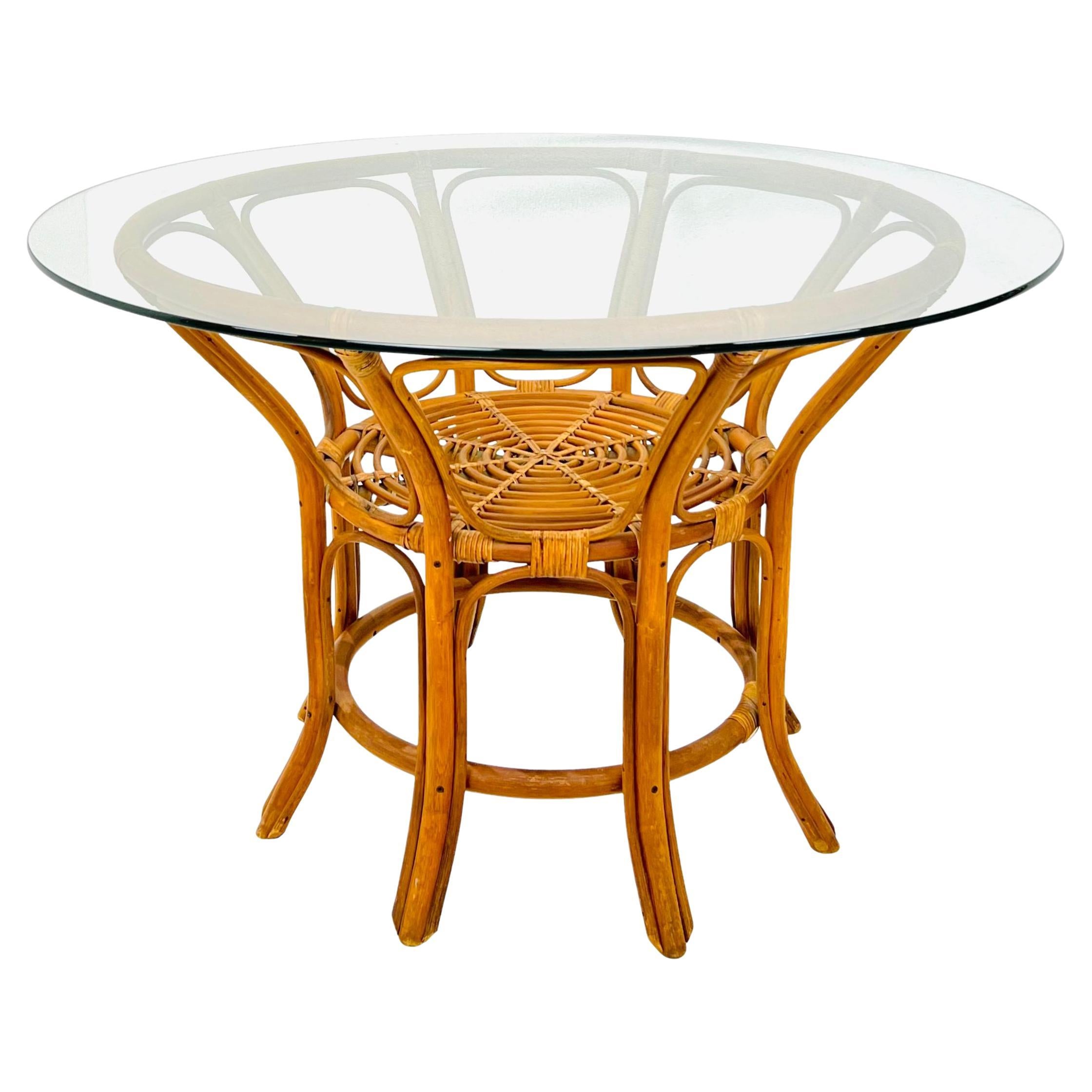 Bamboo & Rattan Round Dining Table in the Style of Albini For Sale