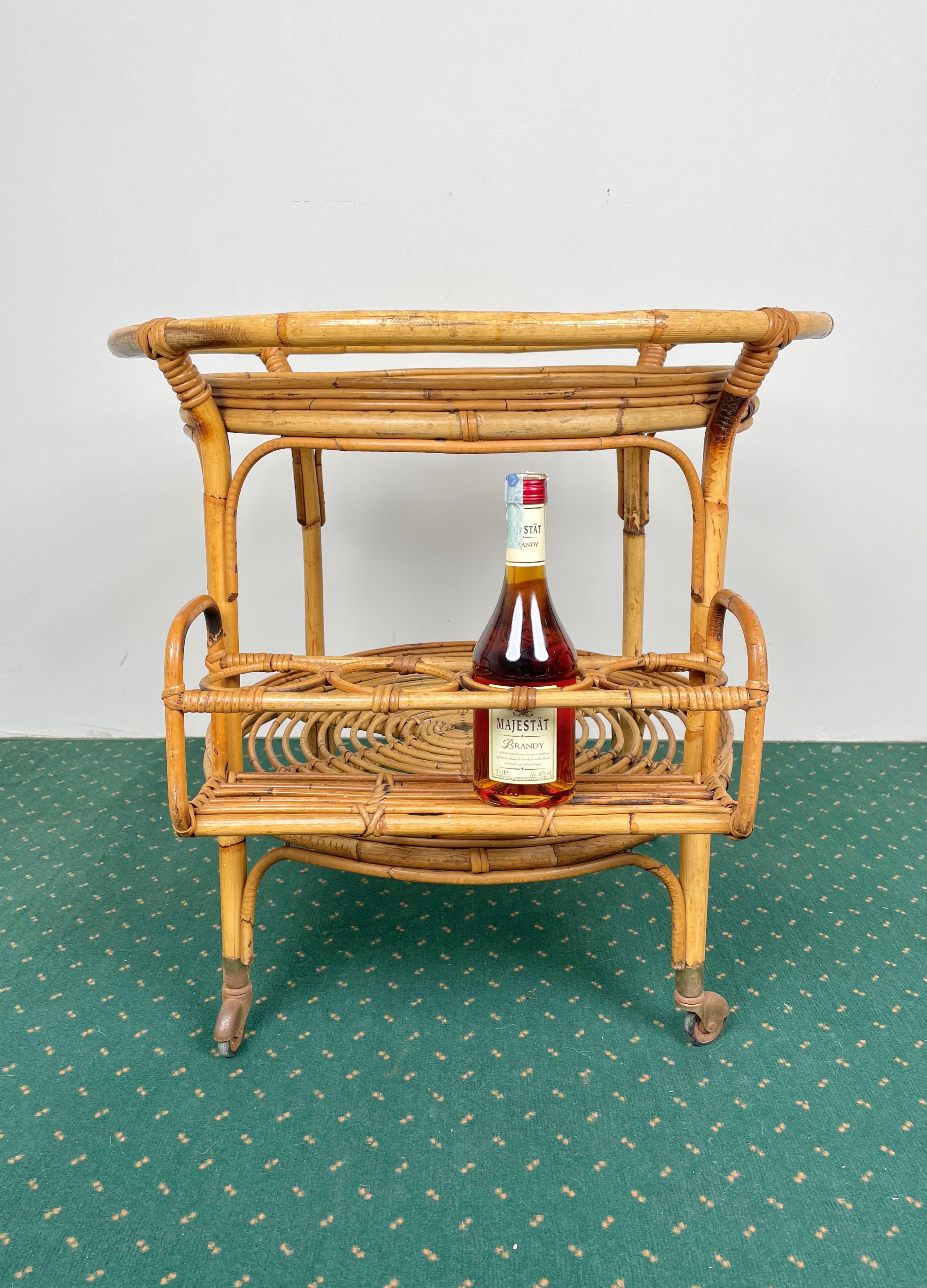 Bamboo & Rattan Round Serving Bar Cart Trolley, Italy, 1960s For Sale 4