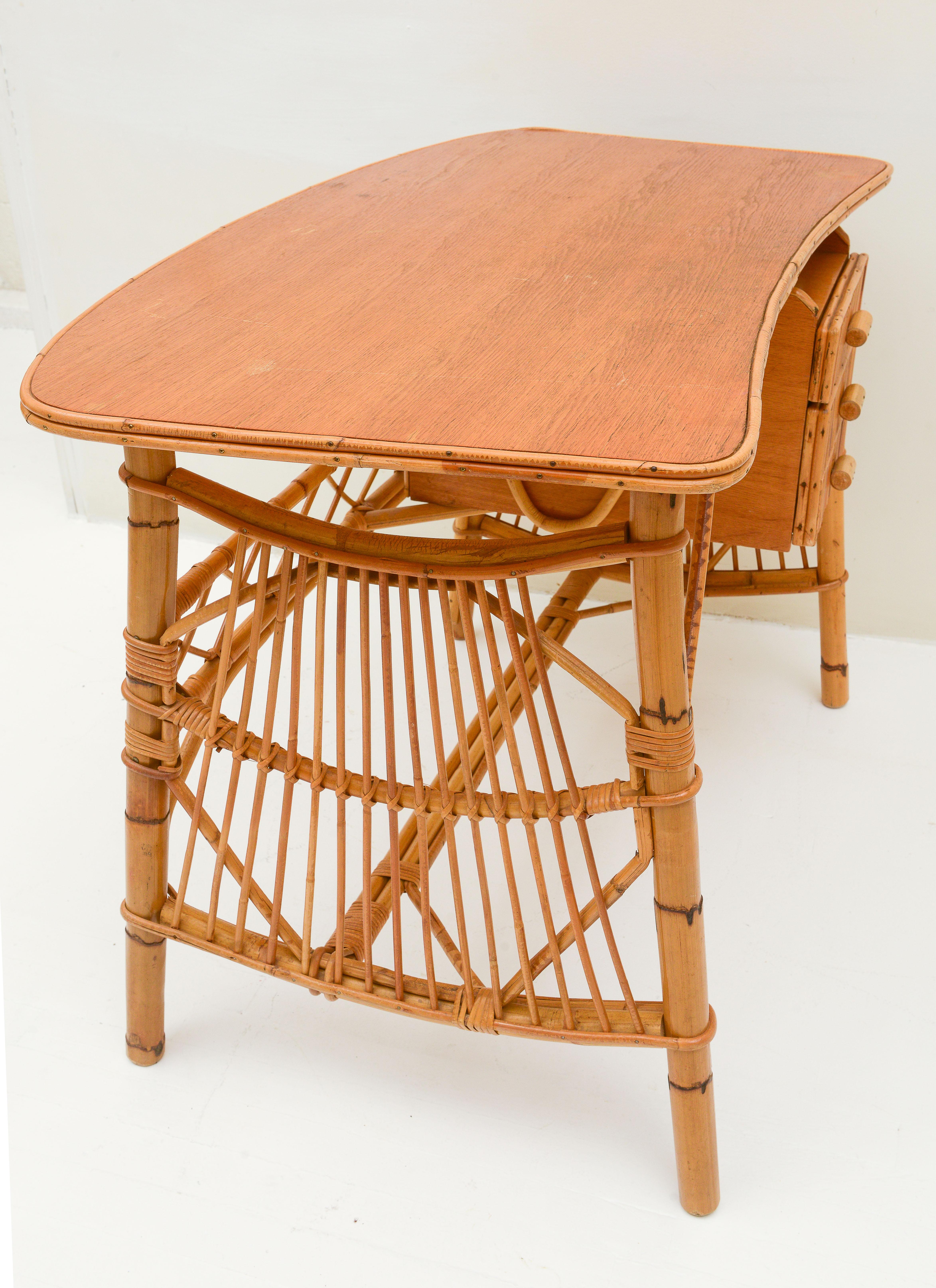 Bamboo Rattan Vintage French Desk, France, 1970's In Good Condition In New York, NY
