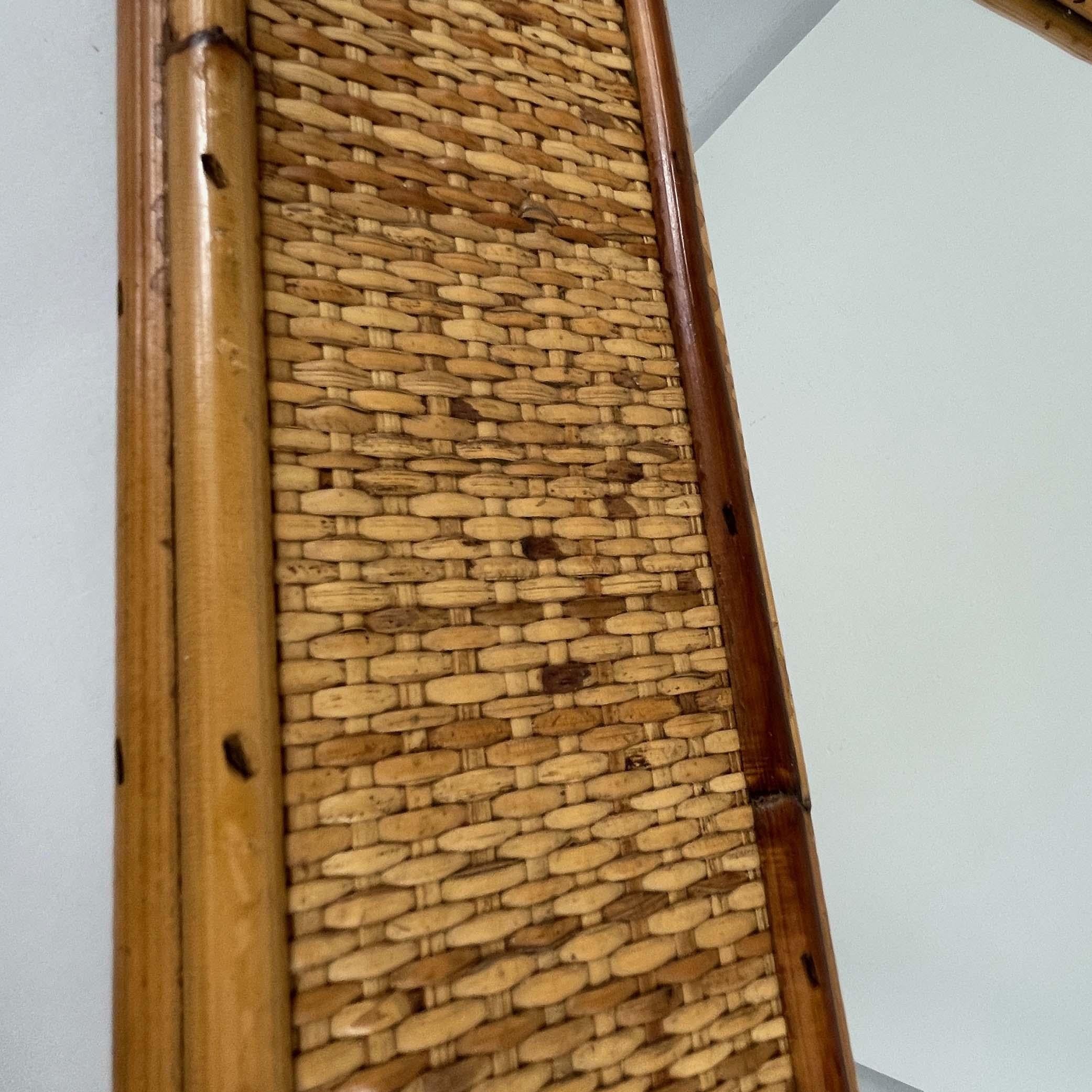 Specchio da parete in bambù e rattan, Dal Vera Italia 1950s in vendita 4