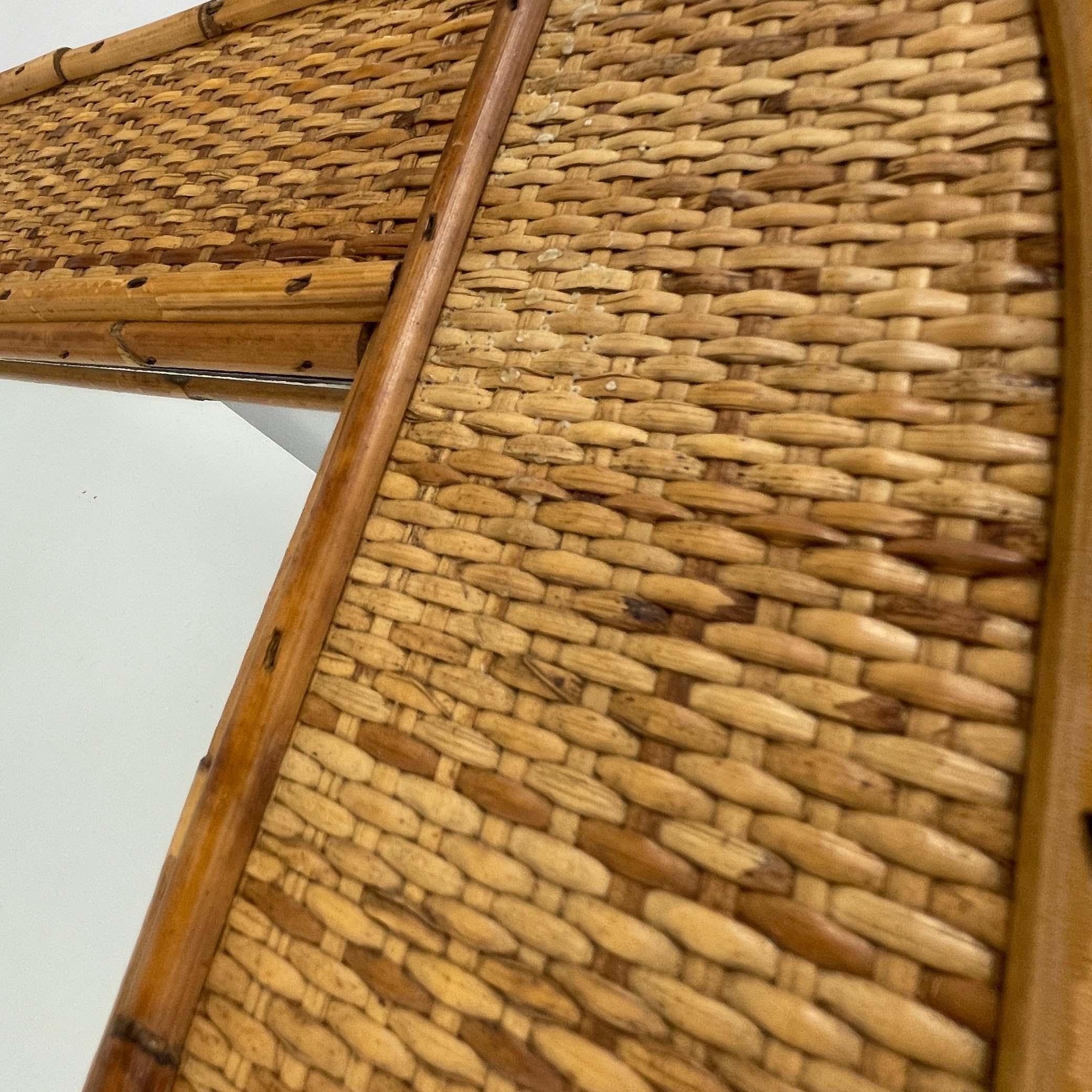 Specchio da parete in bambù e rattan, Dal Vera Italia 1950s in vendita 2