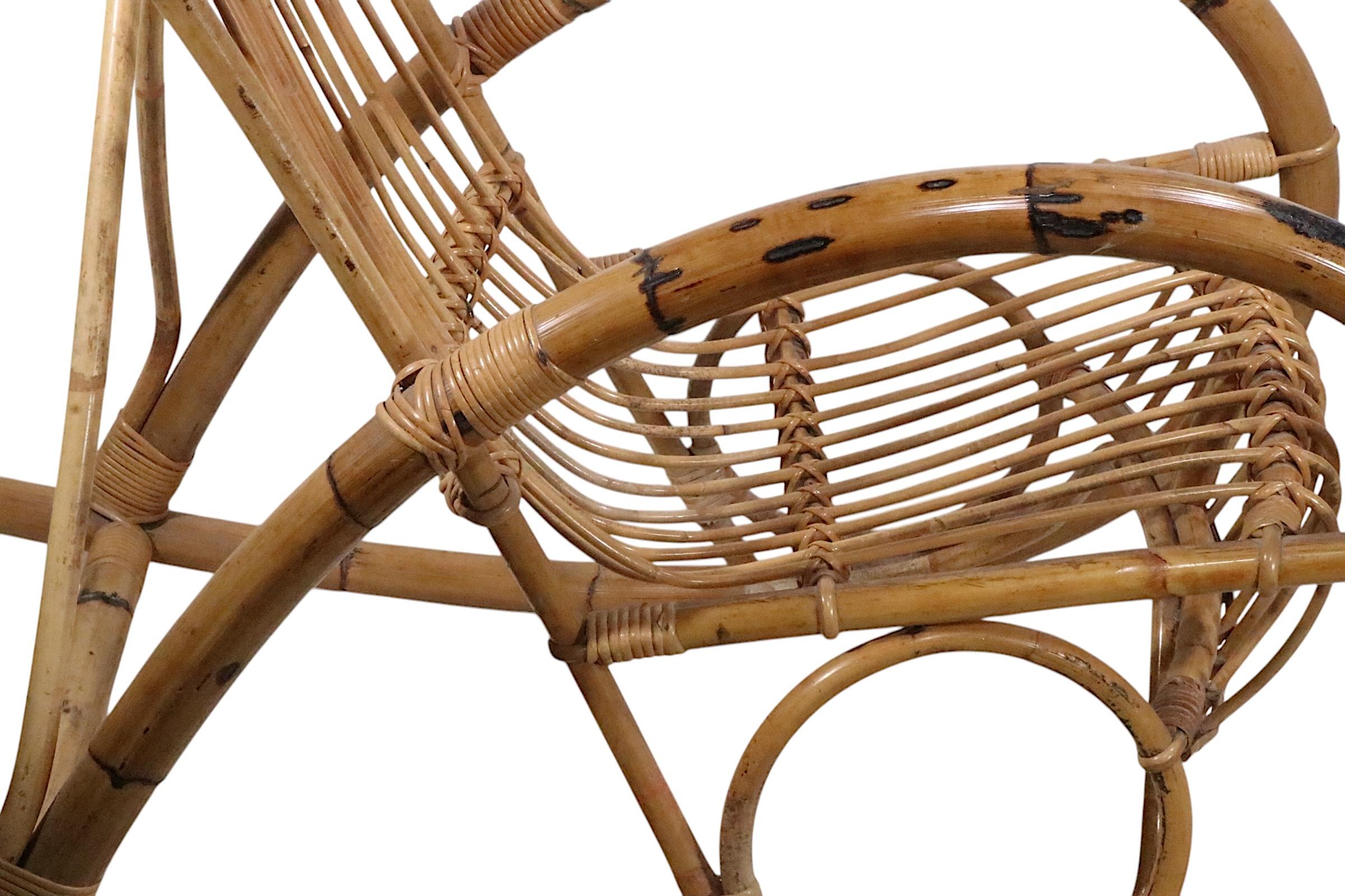 Sedia a dondolo in bambù attribuita a Franco Albini in vendita 5