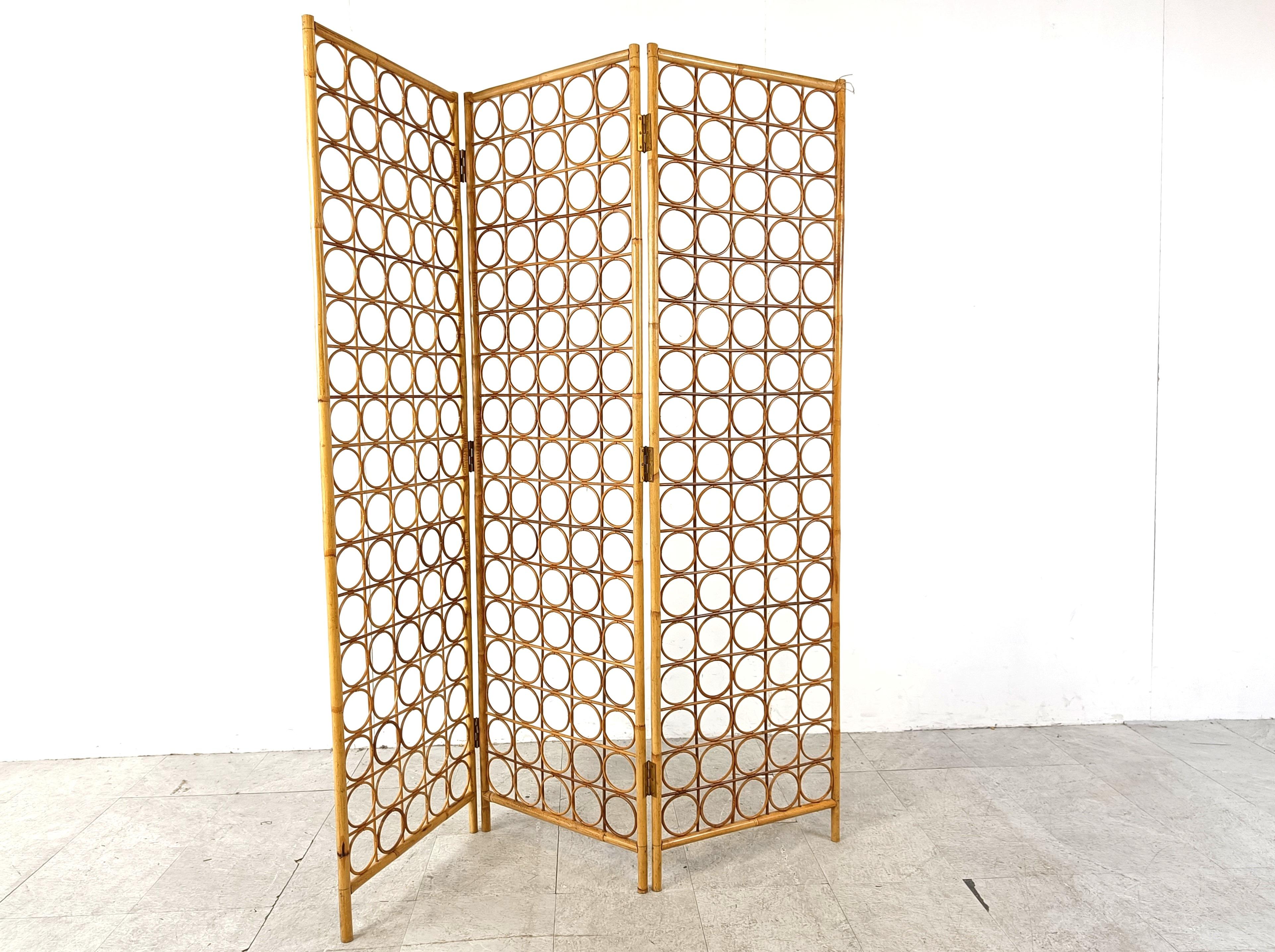 Bamboo room divider or folding screen, 1970s For Sale 2