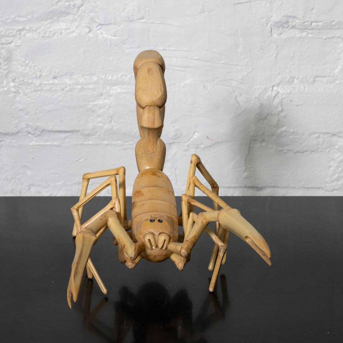 Escultura escorpión de bambú de Edmundo Furukawa Siglo XXI y contemporáneo en venta