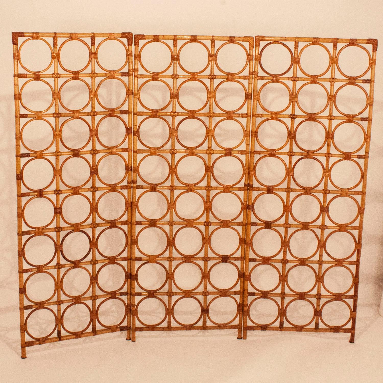 Spanish Bamboo Screen, Room Divider, natural color. Spain 1970s For Sale
