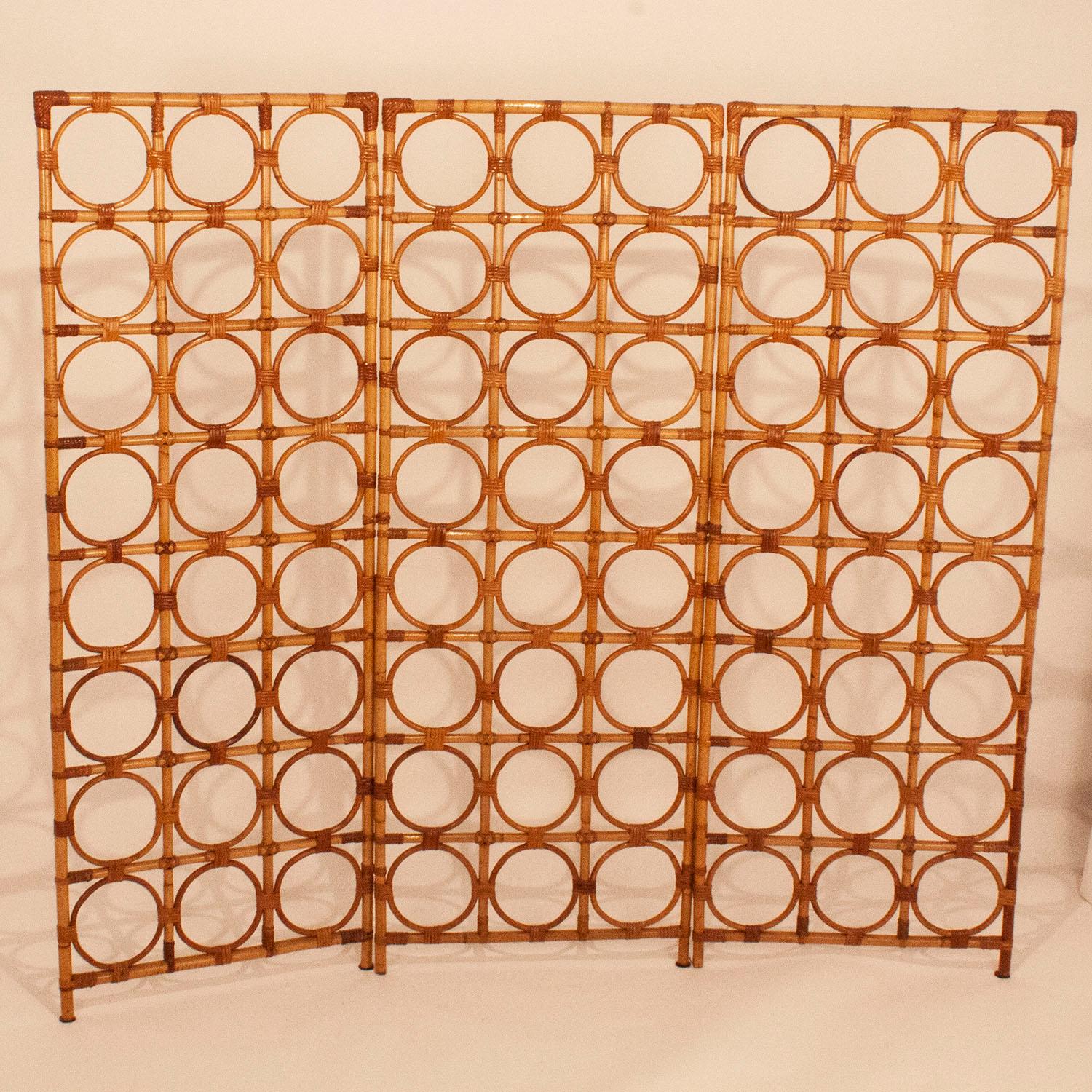 Mid-Century Modern Bamboo Screen, Room Divider, natural color. Spain 1970s For Sale