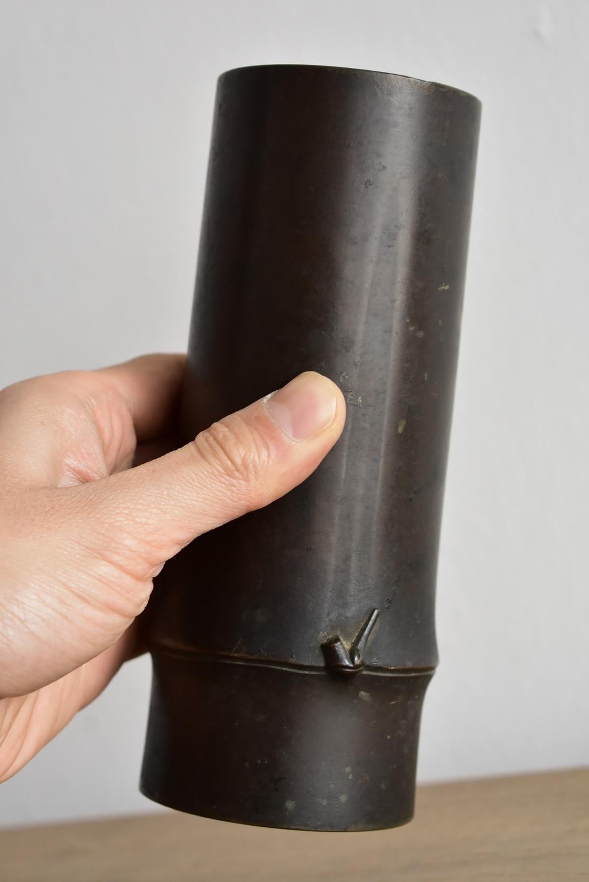 Bamboo-Shaped Brass Vase / Old Japanese Casting Vase / Meiji-Showa Period 6