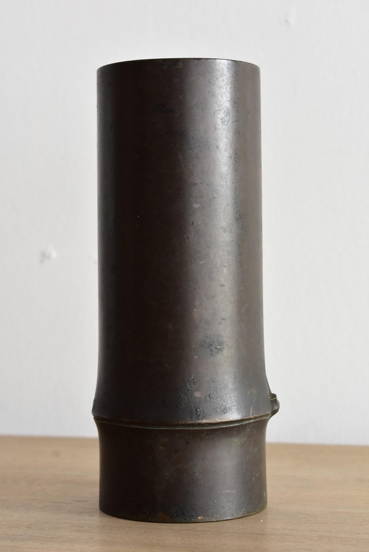 Bamboo-Shaped Brass Vase / Old Japanese Casting Vase / Meiji-Showa Period 2