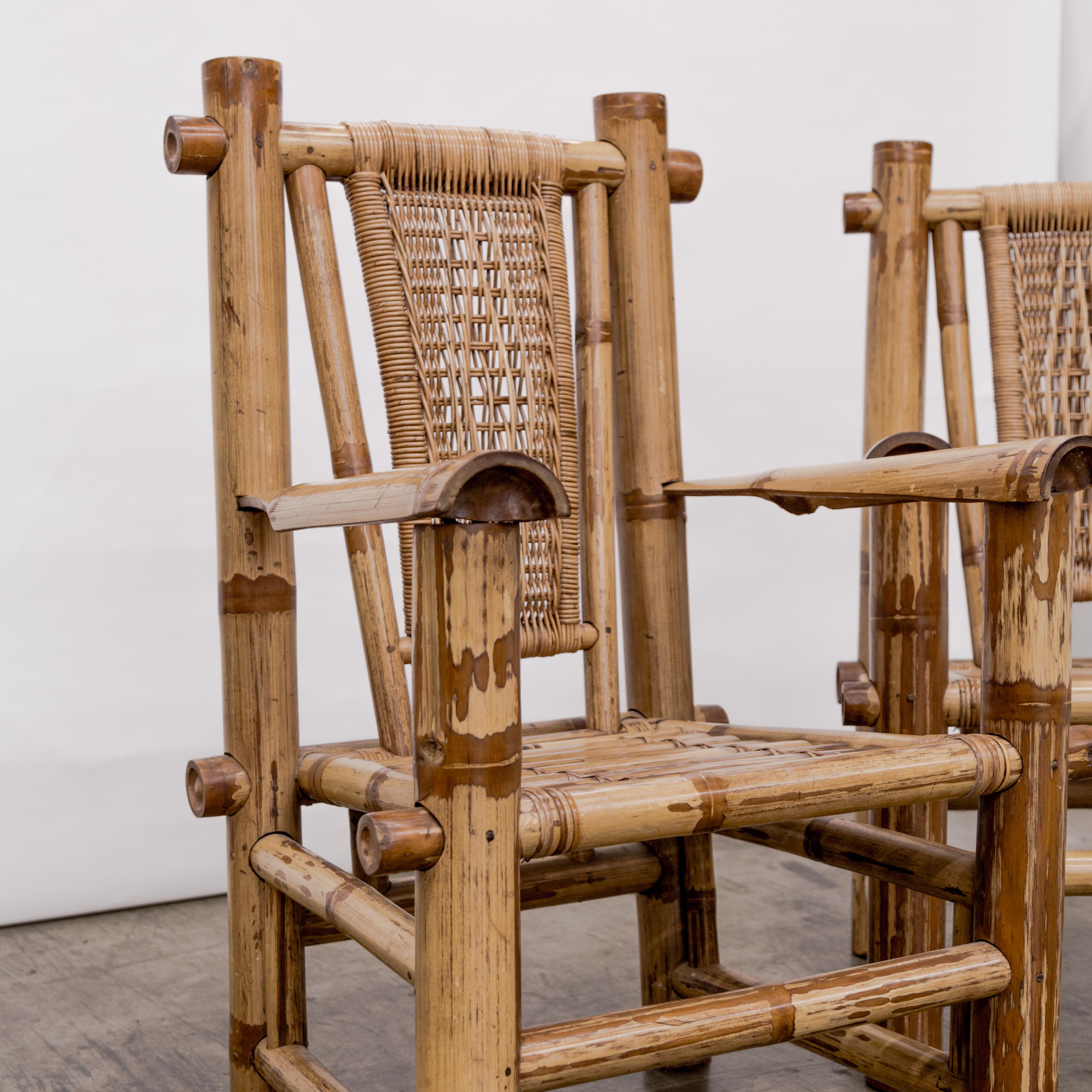 Sillones de brotes de bambú mediados del siglo XX en venta