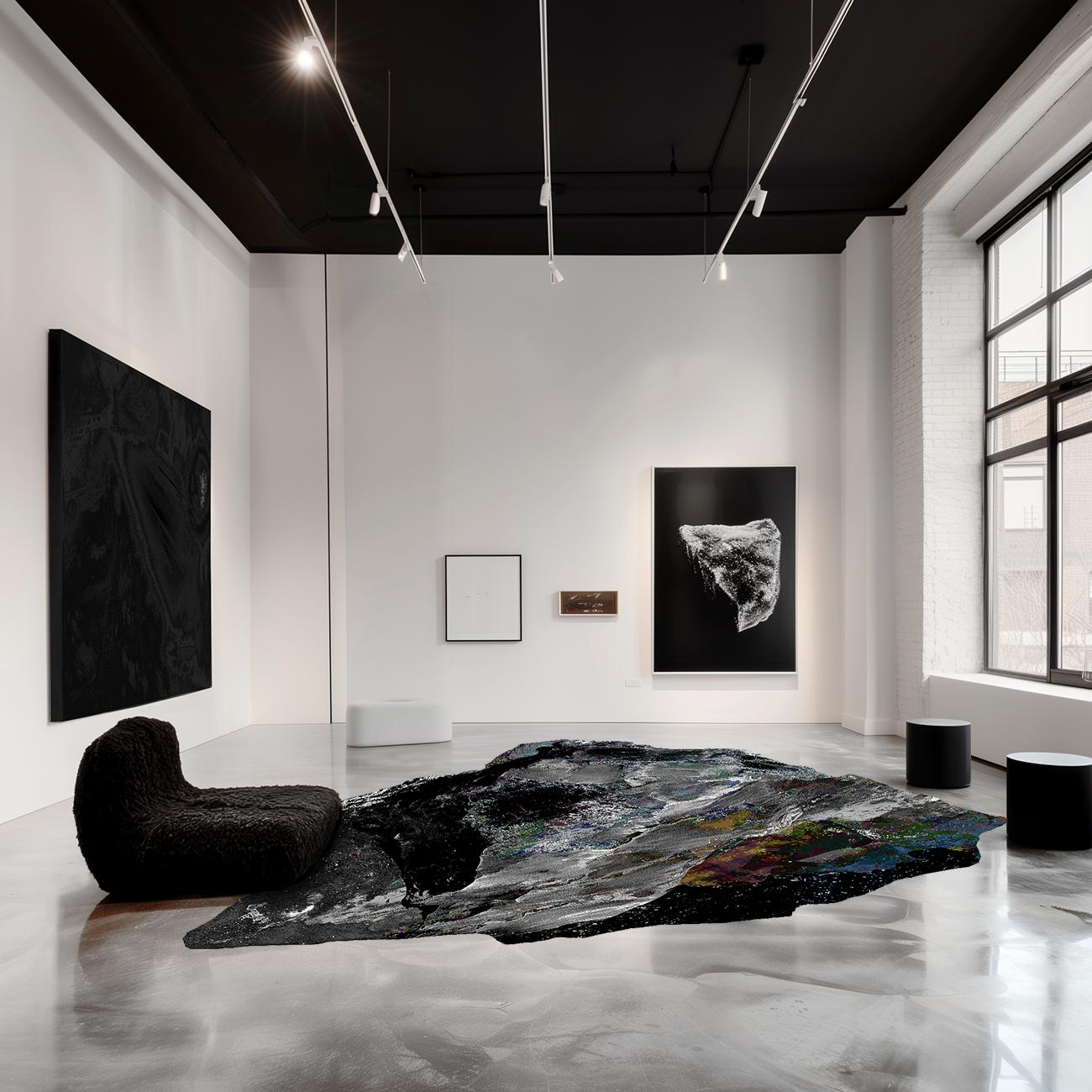 Suédois Tapis H-C3 Celestial Object en soie de bambou par HENZEL STUDIO en vente