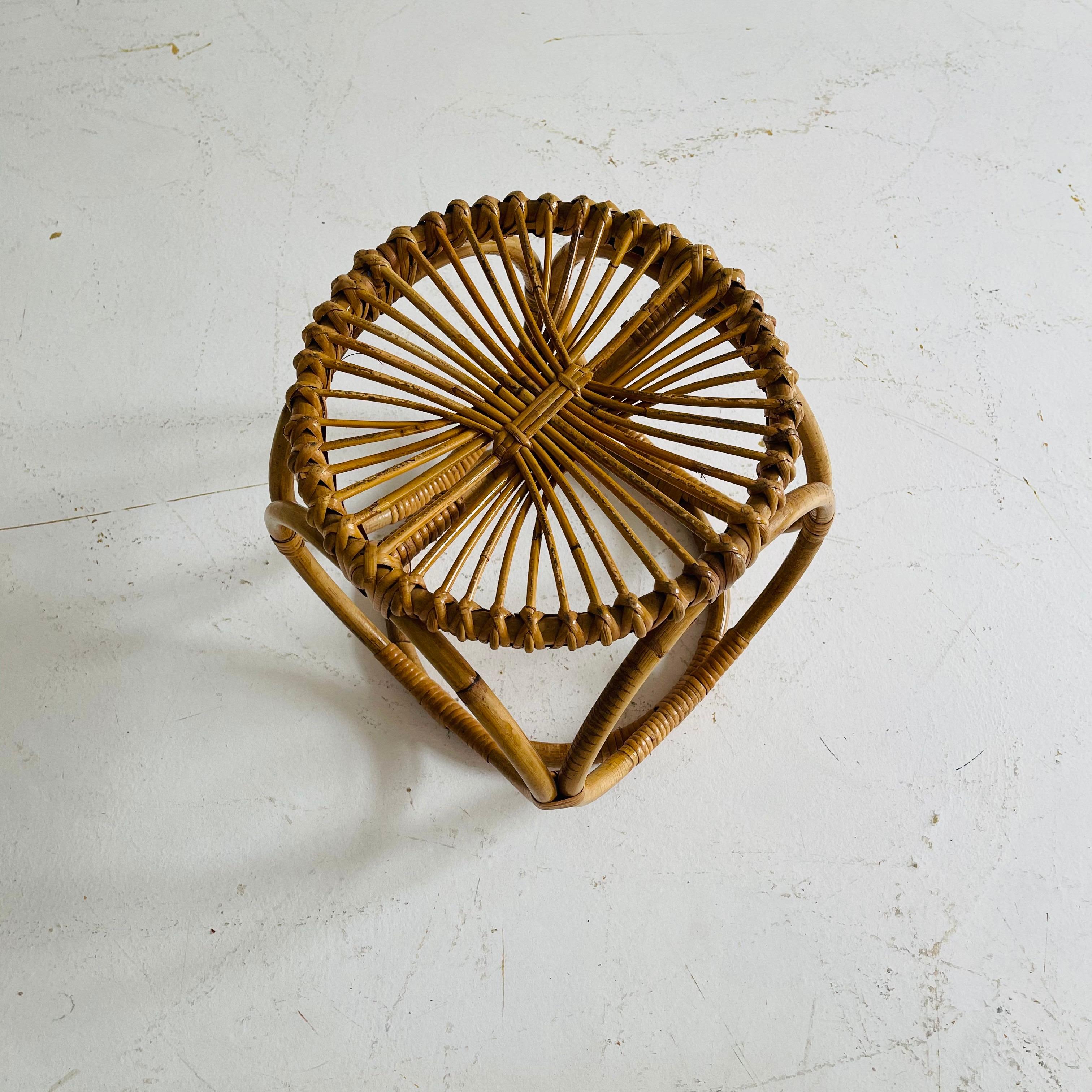 Bamboo Style Woven Rattan Wicker Stool, Italy, 1970s In Good Condition For Sale In Vienna, AT