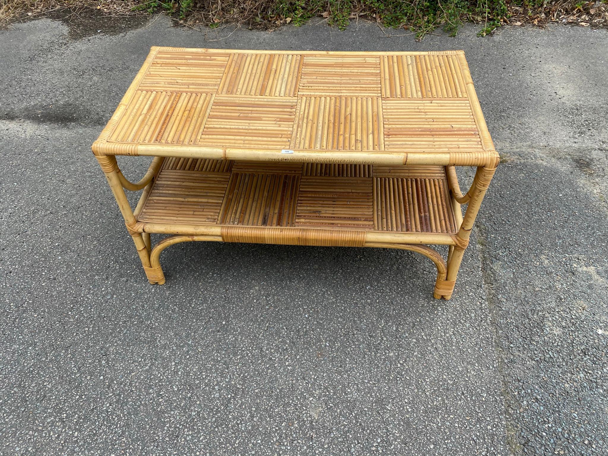 Mesa de bambú, circa 1960-1970 Moderno de mediados de siglo en venta