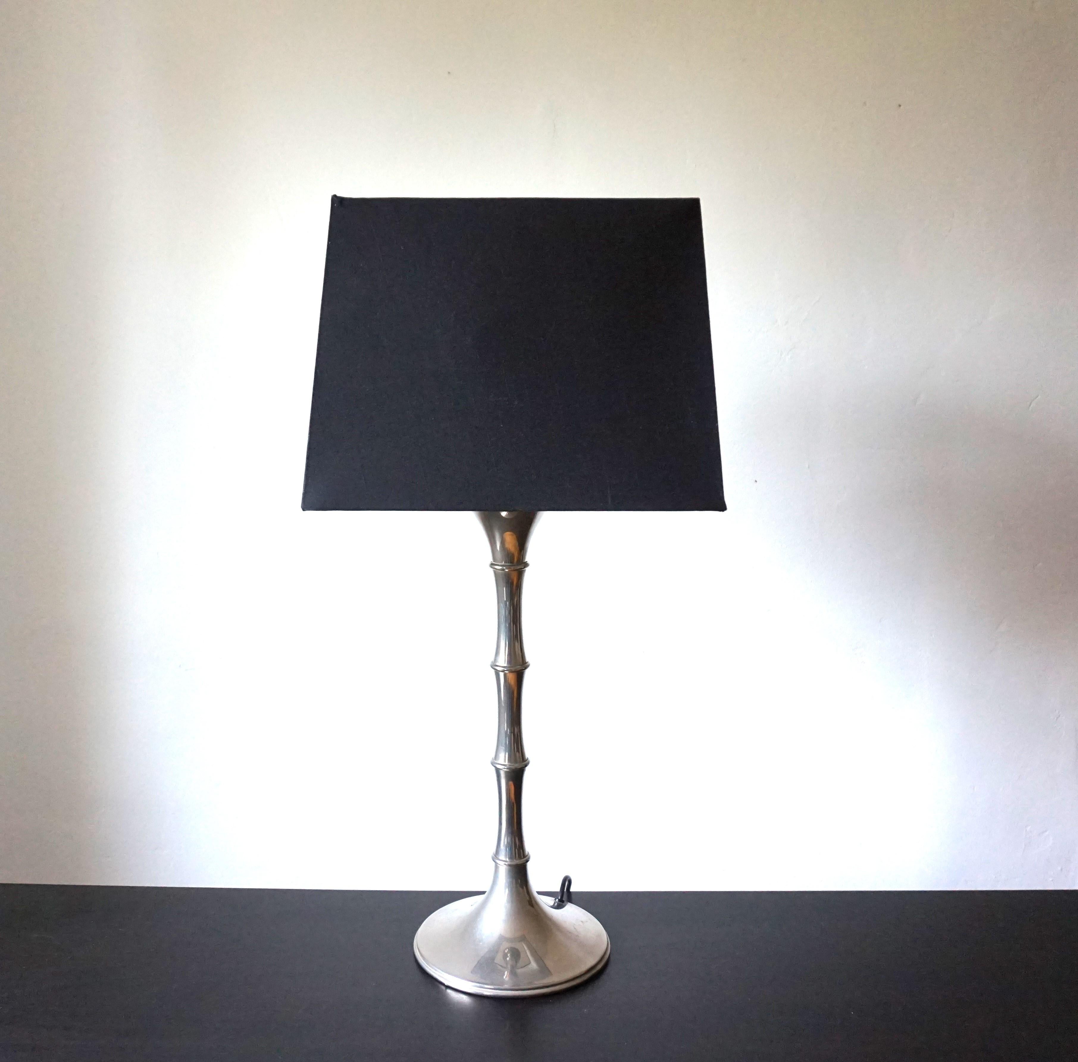 Mid-Century Modern Bamboo table lamp by Ingo Maurer For Sale
