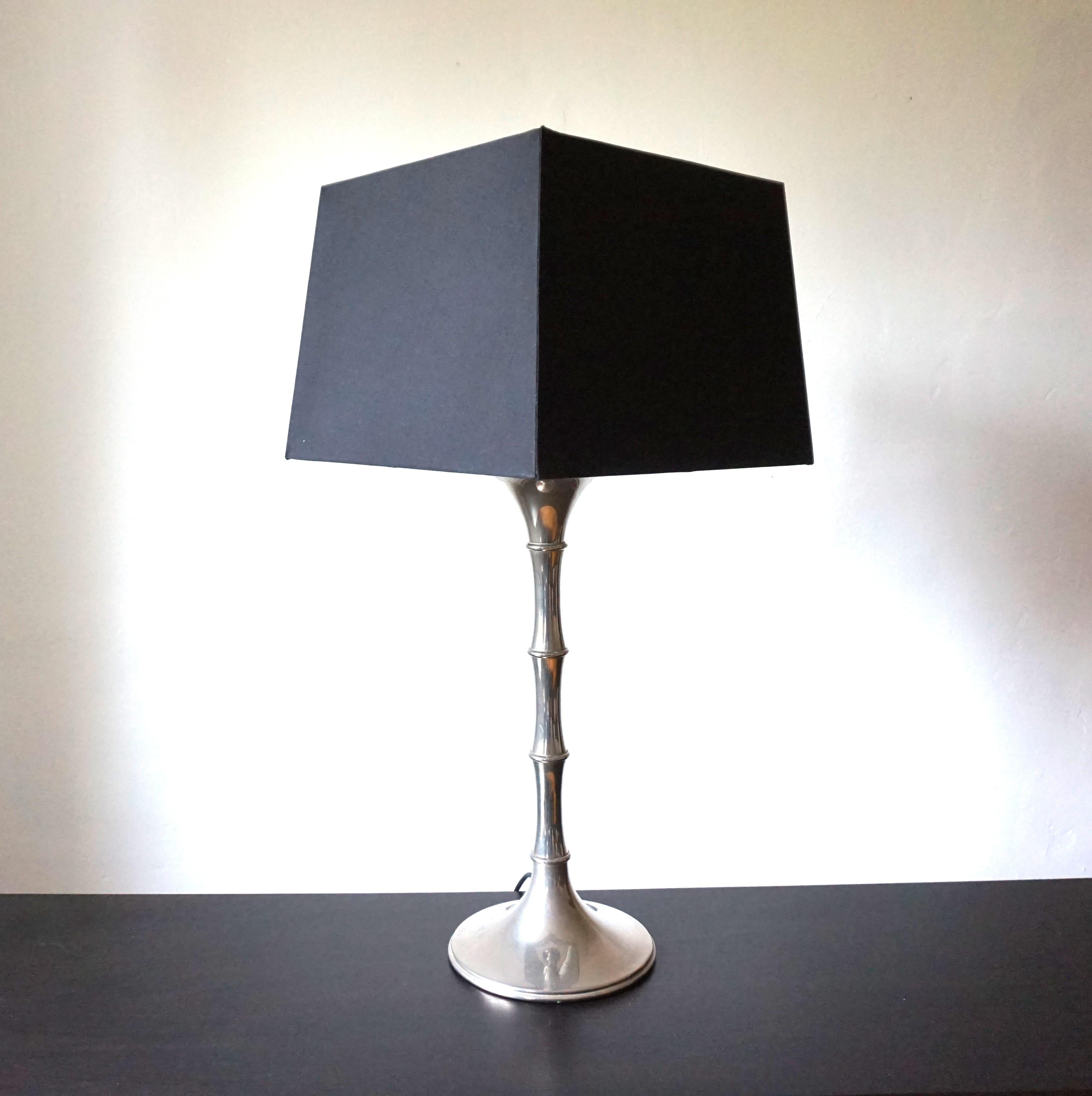 Bamboo table lamp by Ingo Maurer In Good Condition For Sale In Ludwigslust, DE