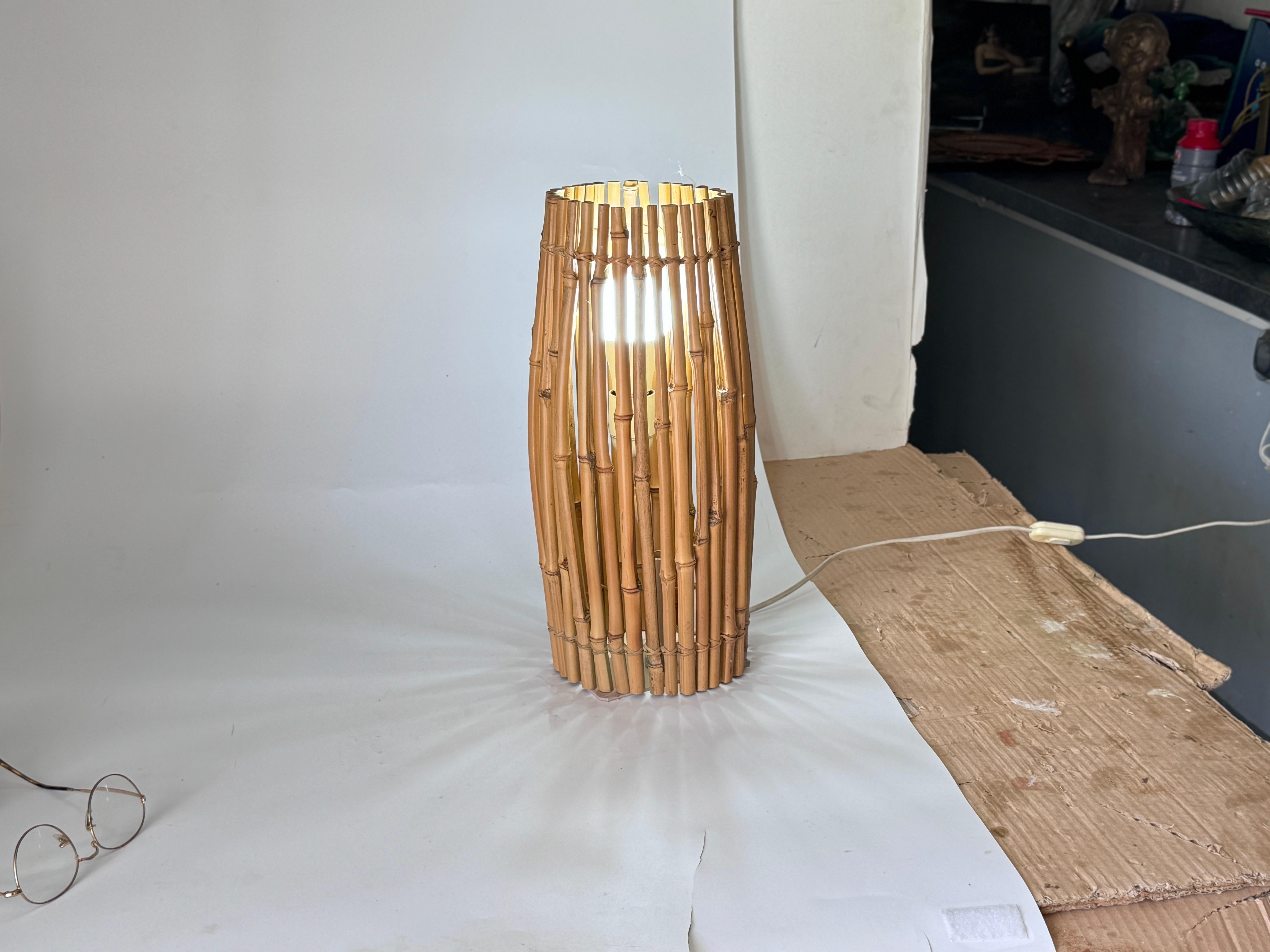 Bamboo Table Lamp Ovale Shape France 1970 brown Color In Good Condition For Sale In Auribeau sur Siagne, FR