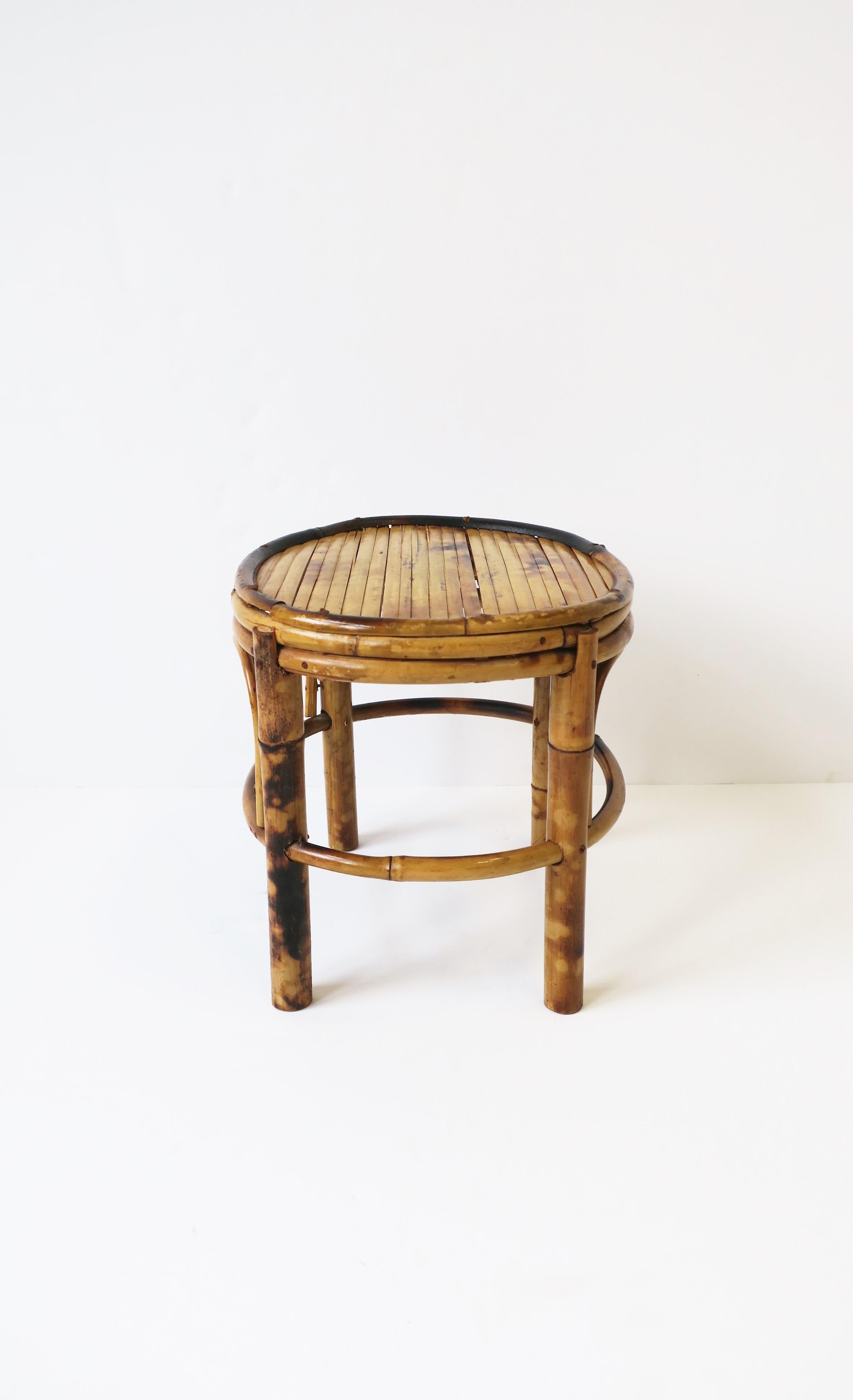 Wicker Bamboo Table or Plant Stand, Small For Sale 3