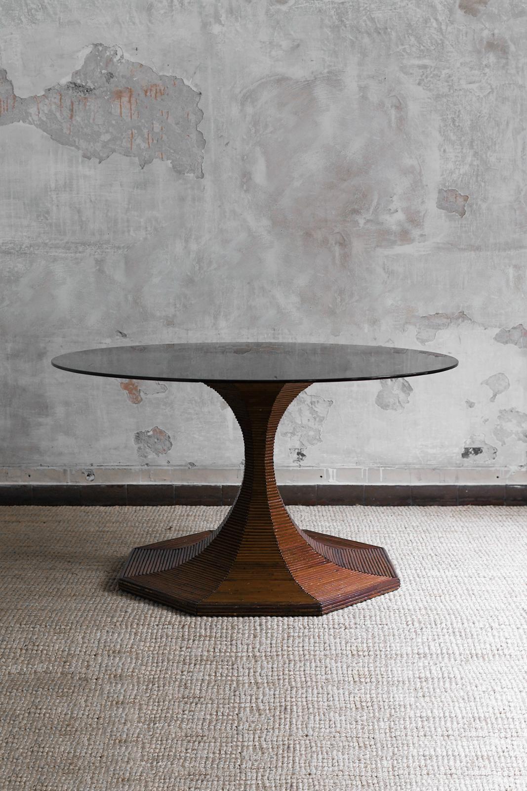 Dark-Finish Bamboo Table With Circular Smoked Glass Top, Pagoda Series Vivai Del Sud 1970s
Product Details
Dimensions: 130 D × 72 H cm
Base diameter: 95.5