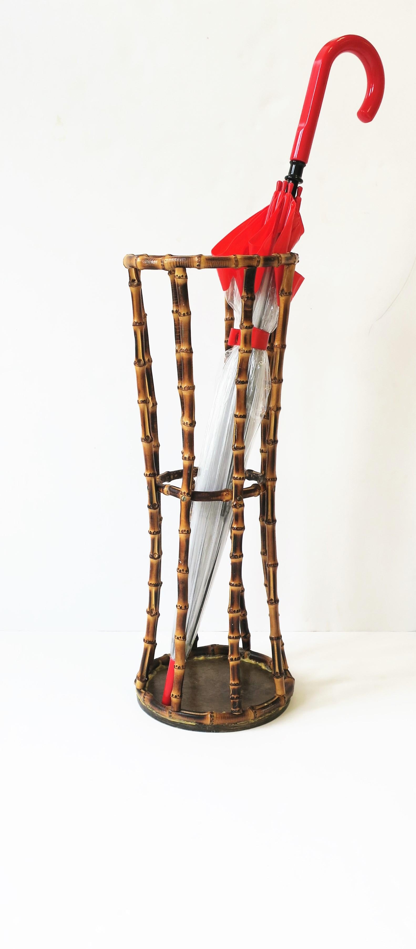 Bamboo Umbrella Holder Stand in the style of Gucci In Good Condition In New York, NY