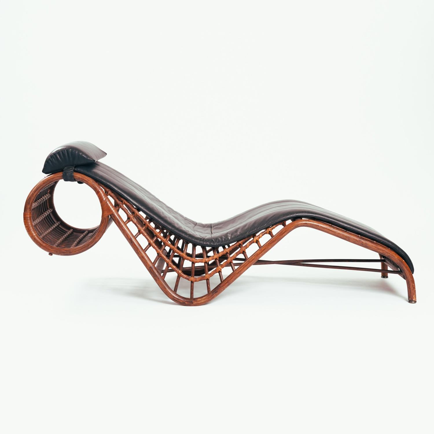 Mid-Century Modern Bamboo chaise longue with magazine holder, Germany, 1970s