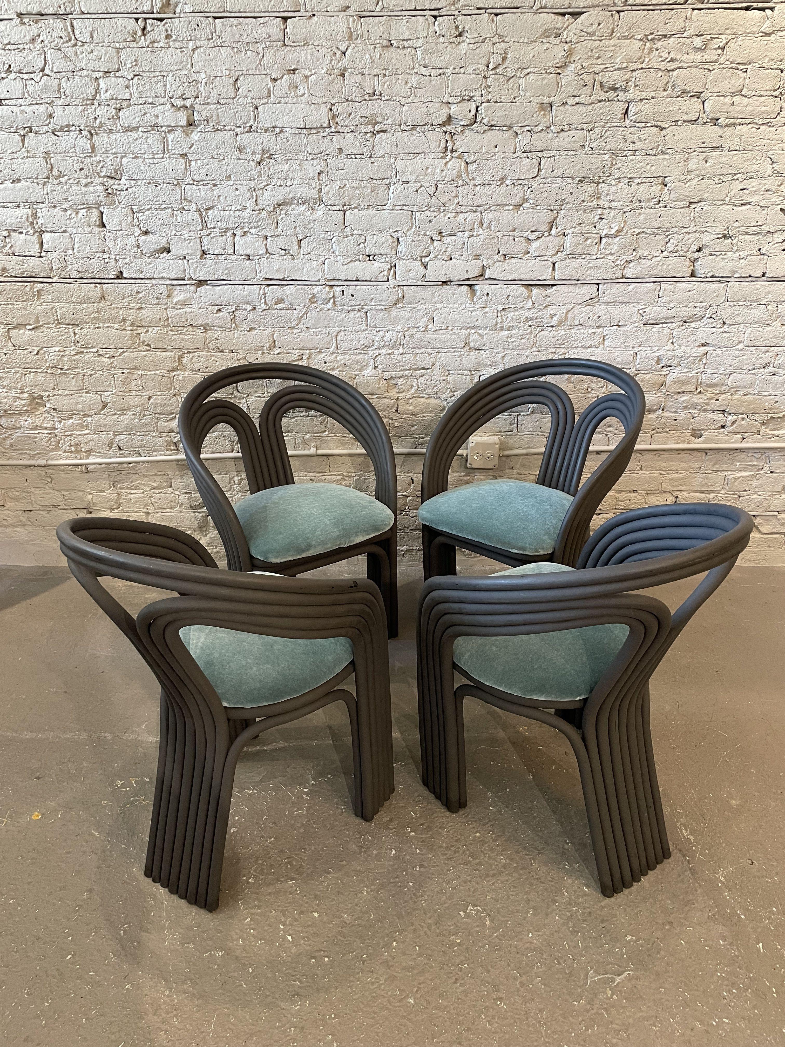 Bamboo Vintage Dining Chairs, Set of 4 In Fair Condition For Sale In Chicago, IL