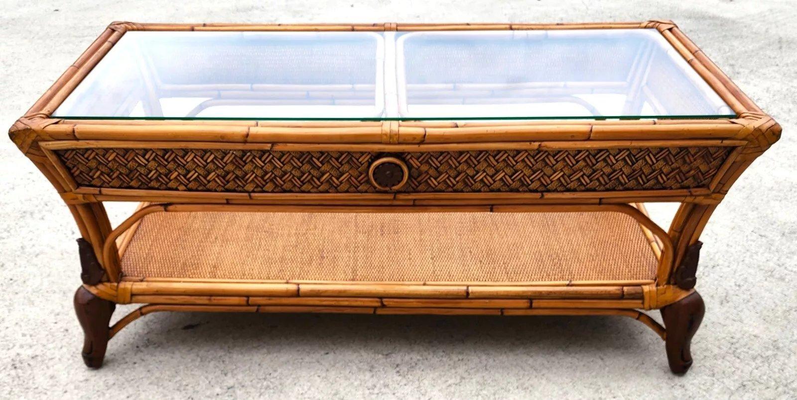 Table basse en osier de bambou en vente 5