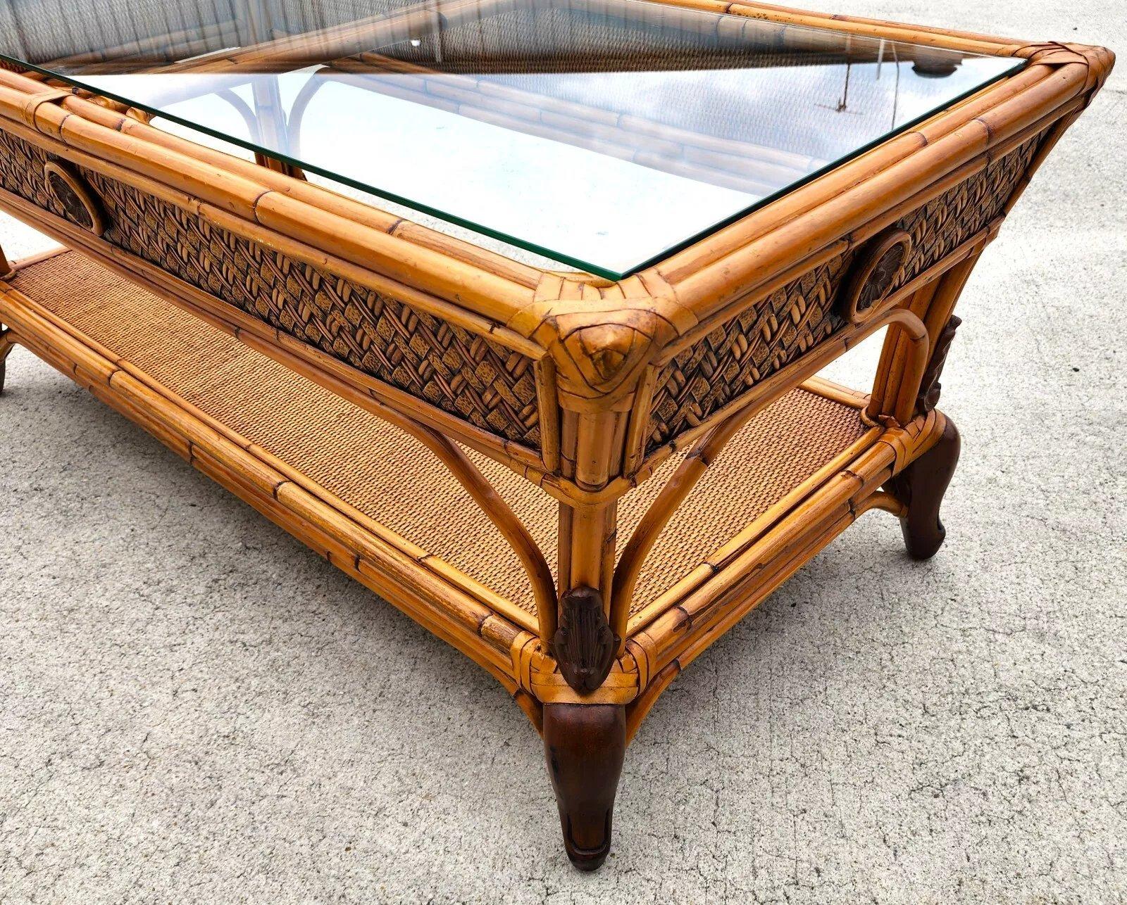 Table basse en osier de bambou en vente 7