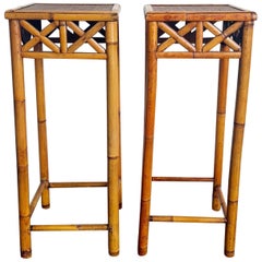 Paire de tables d'appoint en osier de bambou The Pedestal
