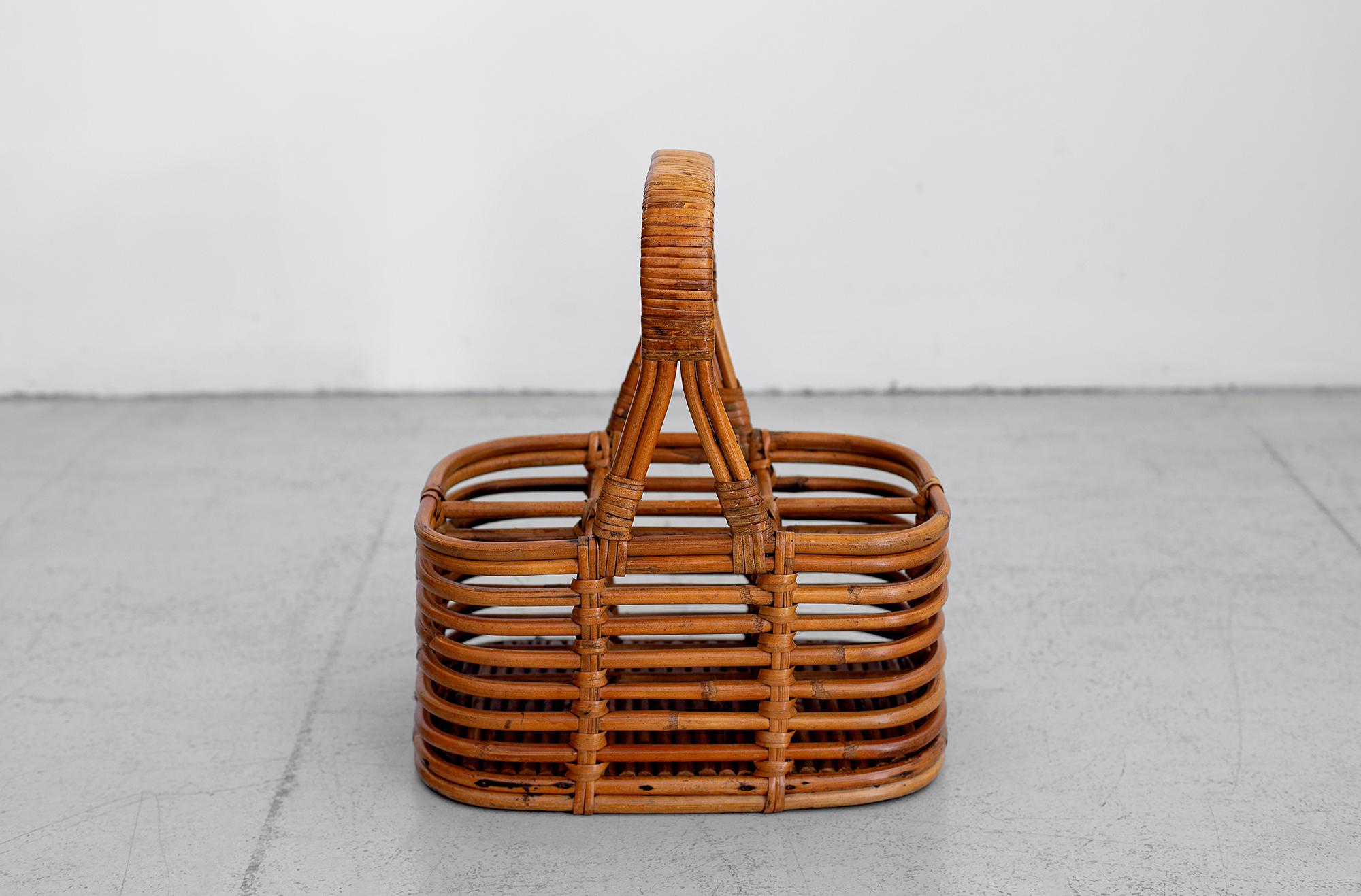 French bent bamboo and wicker wine or bottle holder.
Great addition to any bar!