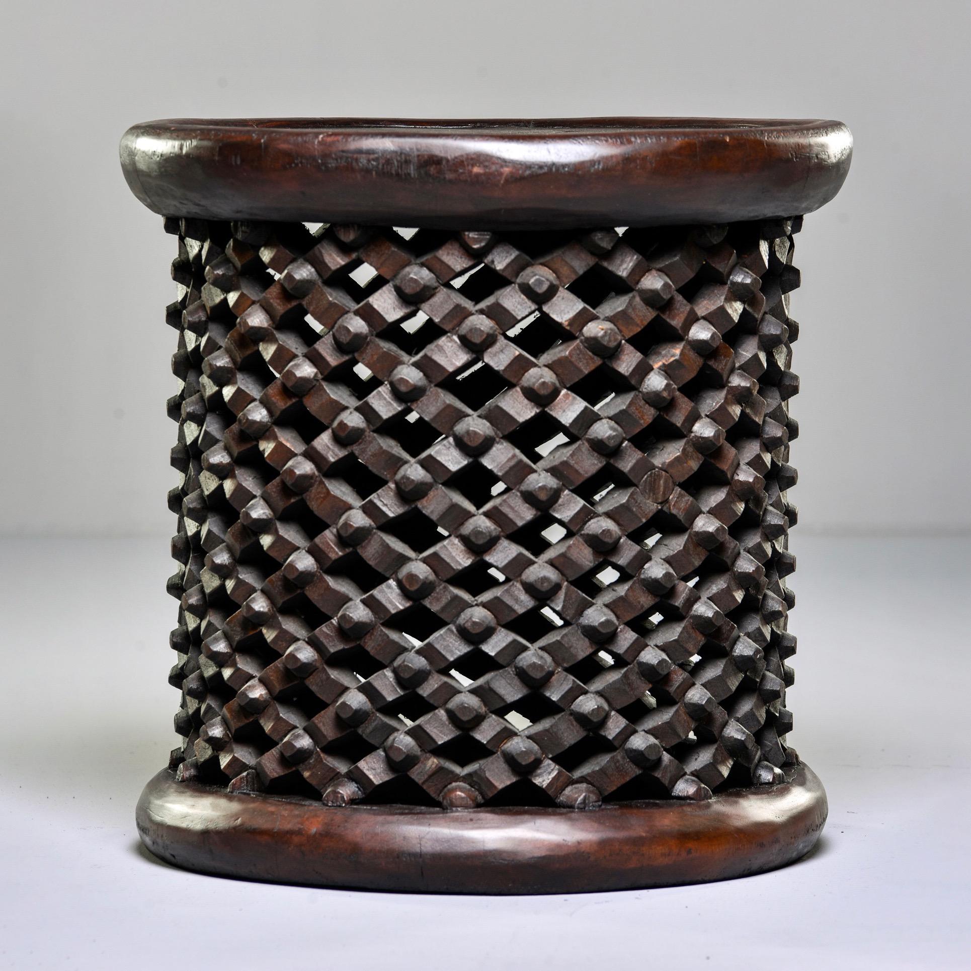 Bamileke African Hand Carved Spider Stool or Table In Good Condition In Troy, MI