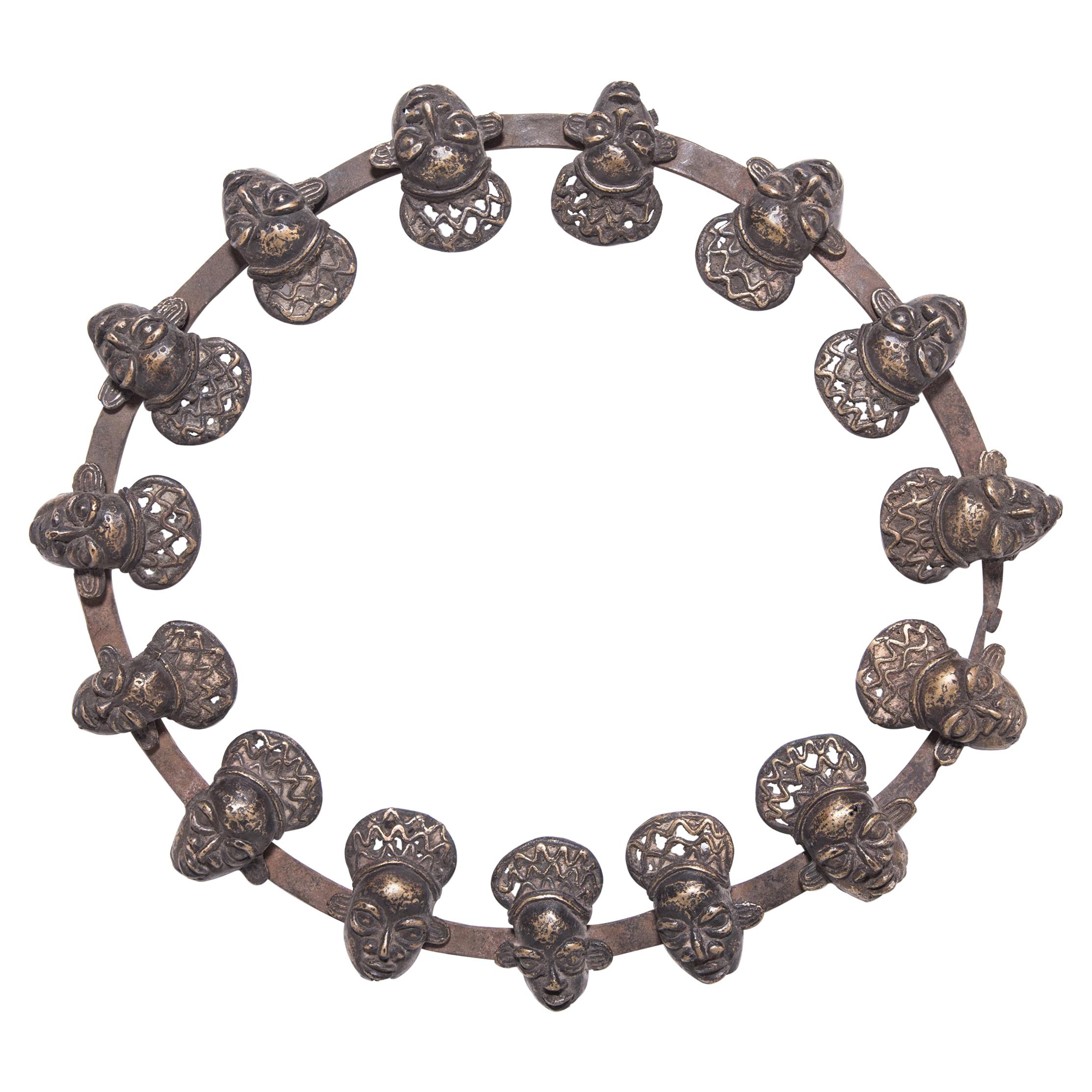 Halskette aus Kupfer von Bamun im Angebot
