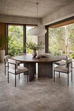 Tavolo da pranzo rotondo Ban in noce nero e acciaio di Autonomous Furniture