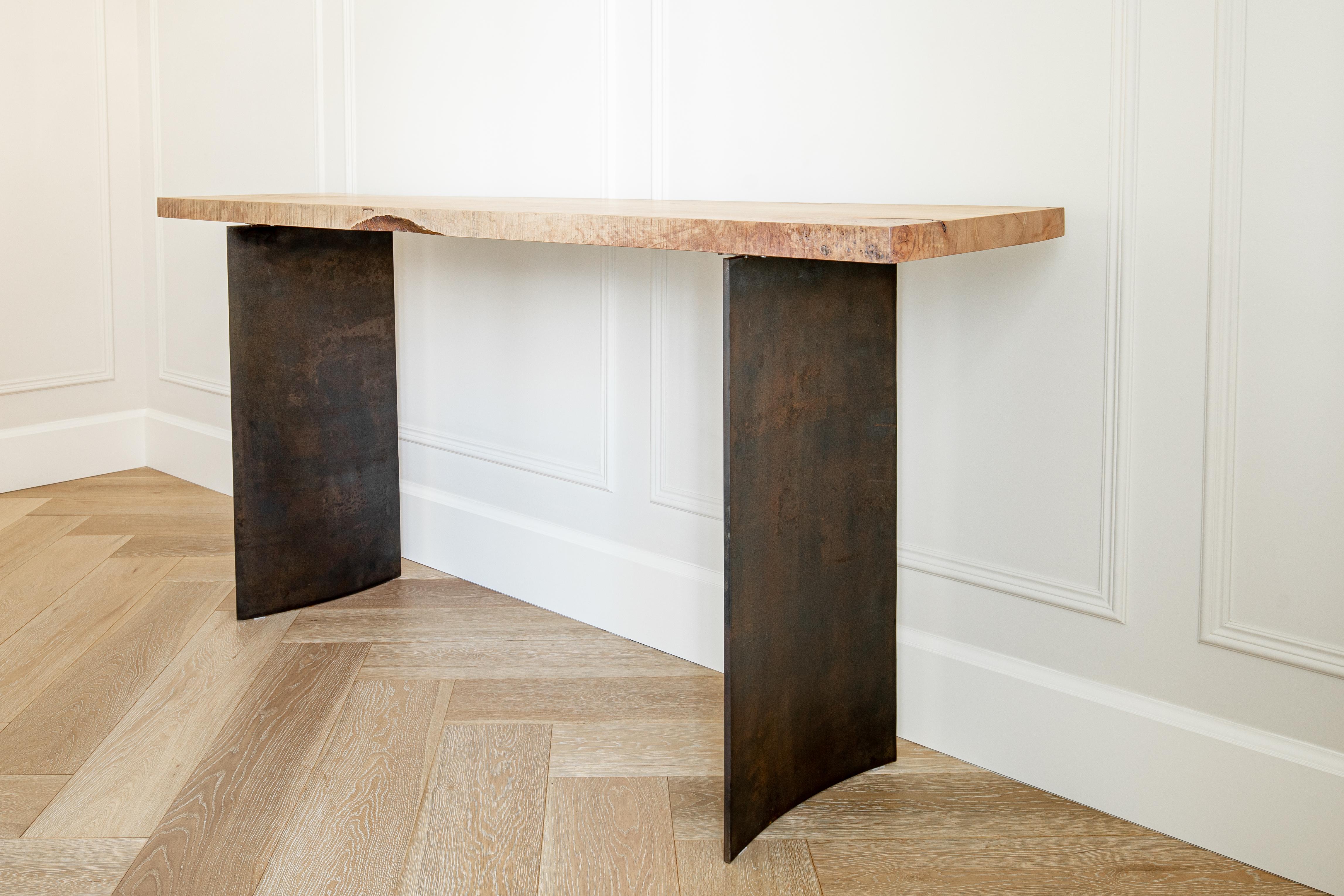 Konsole aus Ban-Holz mit geschwungenen Stahlbeinen von Autonomous Furniture im Angebot 6