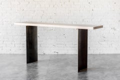 Consolle Ban Wood con gambe curve in Steele di Autonomous Furniture