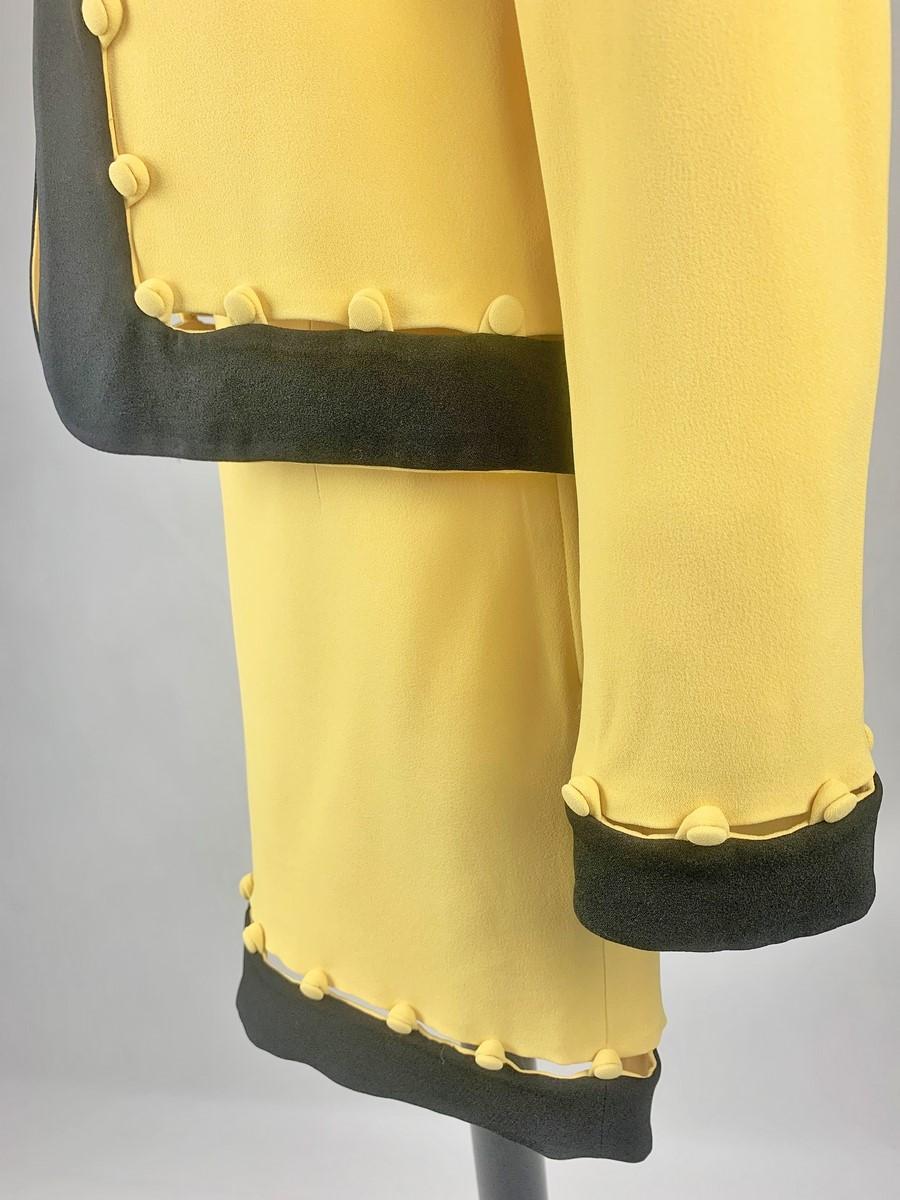 Abito con gonna in crêpe Banana di Moschino Cheap and Chic - Italia Circa 1992 in vendita 3