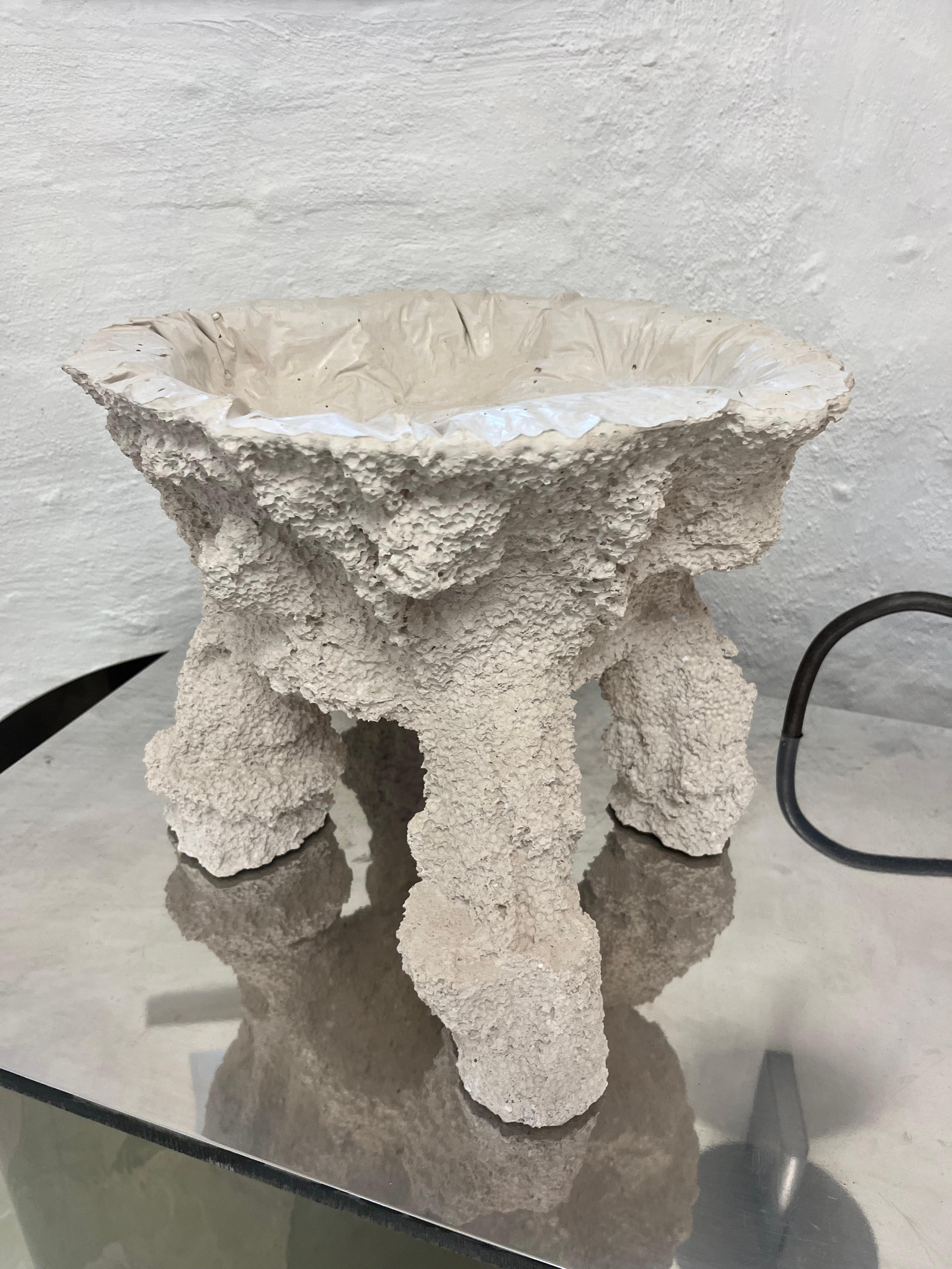 Danish Banana Holder sculptural concrete bowl (white) For Sale