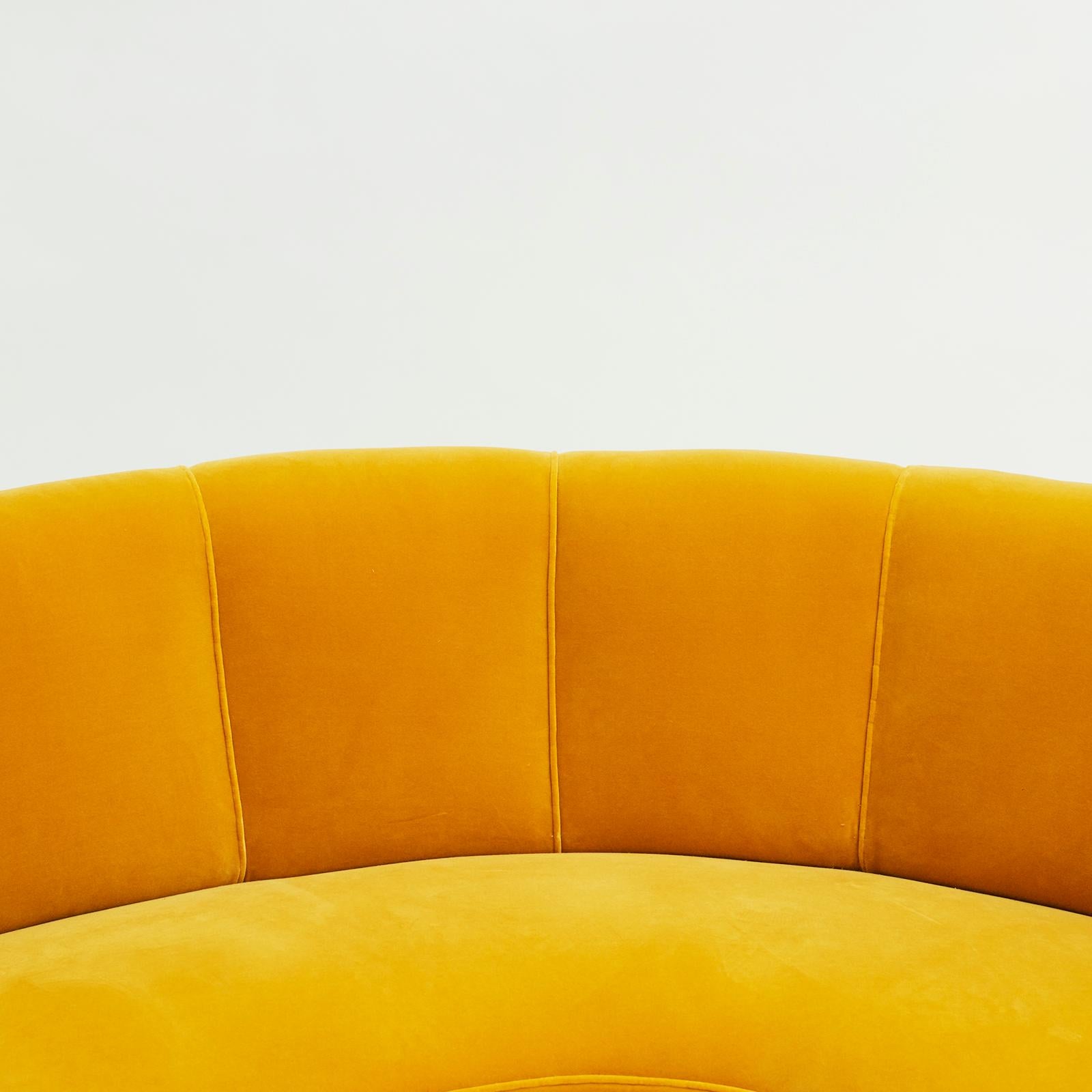 Banana Sofa, Danish Design, circa 1950 In Excellent Condition In Kastrup, DK