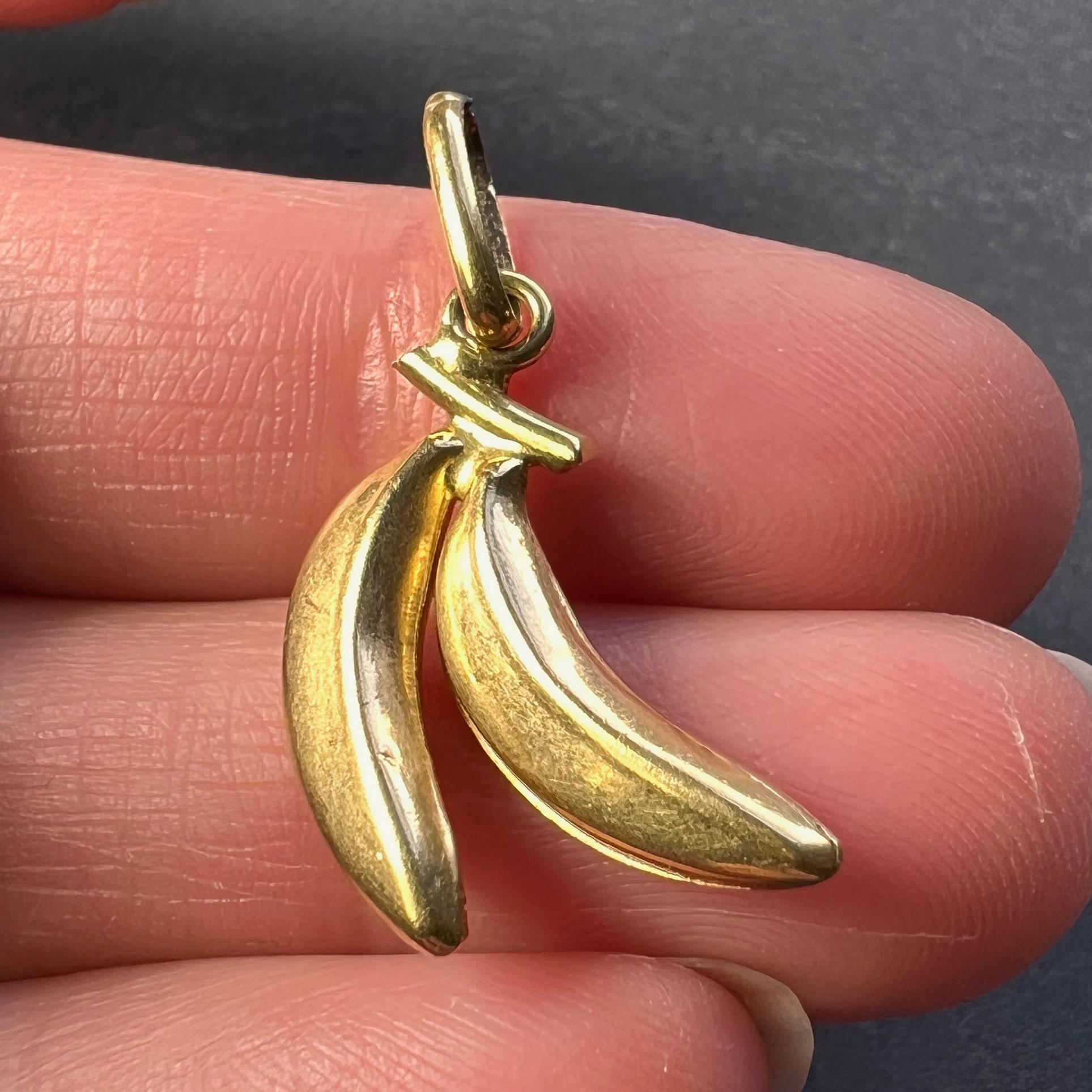Women's or Men's Bananas 18K Yellow Gold Fruit Charm Pendant