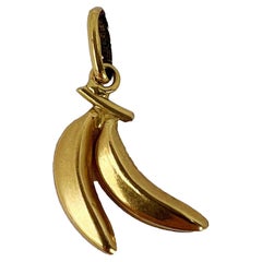 Vintage Bananas 18K Yellow Gold Fruit Charm Pendant