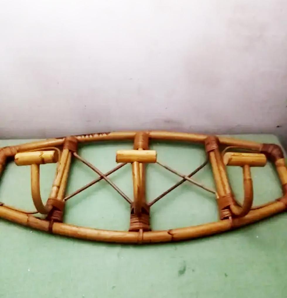 Spanish Mid century typical bamboo coat rack ideal to put at the entrance of your house 