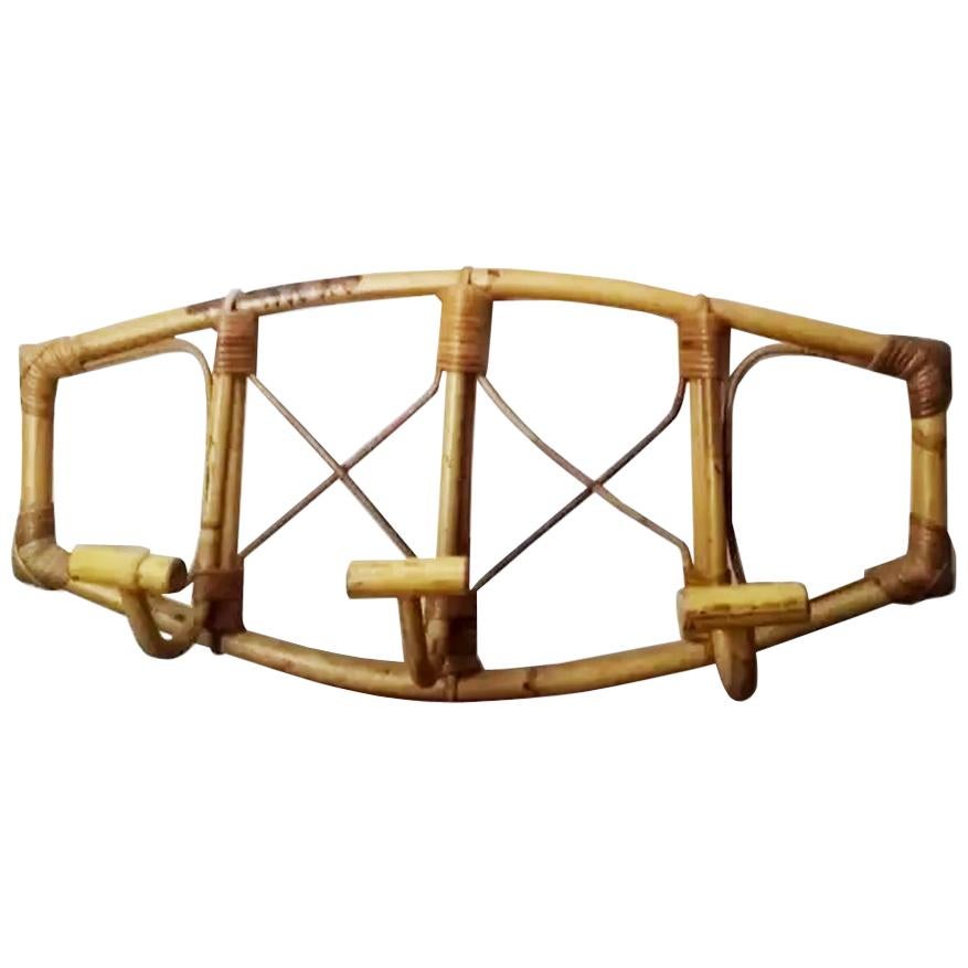 Mid century typical bamboo coat rack ideal to put at the entrance of your house 