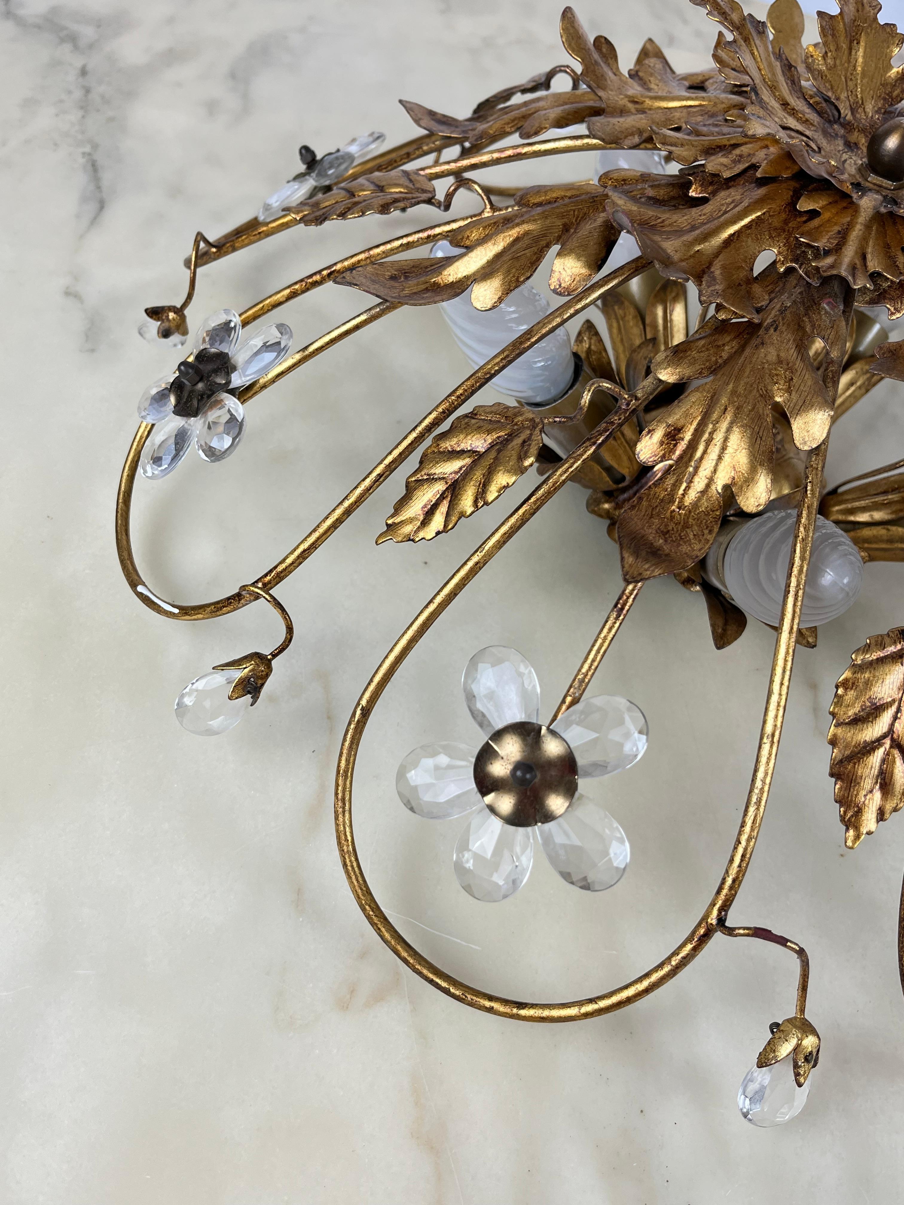 Late 20th Century Banci Ceiling Light in Gilded Iron and Crystal Flowers Italian Design 1980s For Sale