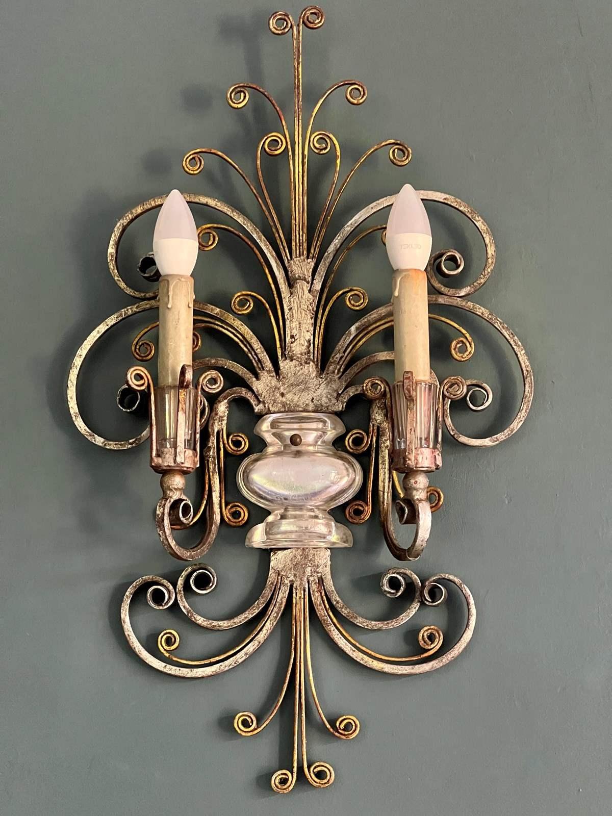 Banci Firenze Aplique de Hierro Dorado y Cristal en venta 2