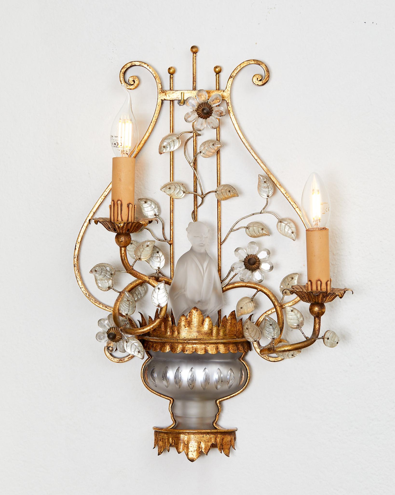 Banci Florence,
Pair of gilded iron sconces in the shape of a harp, 
crystal flower figures,
circa 1970, Italy.
Height 50 cm, width 37 cm.