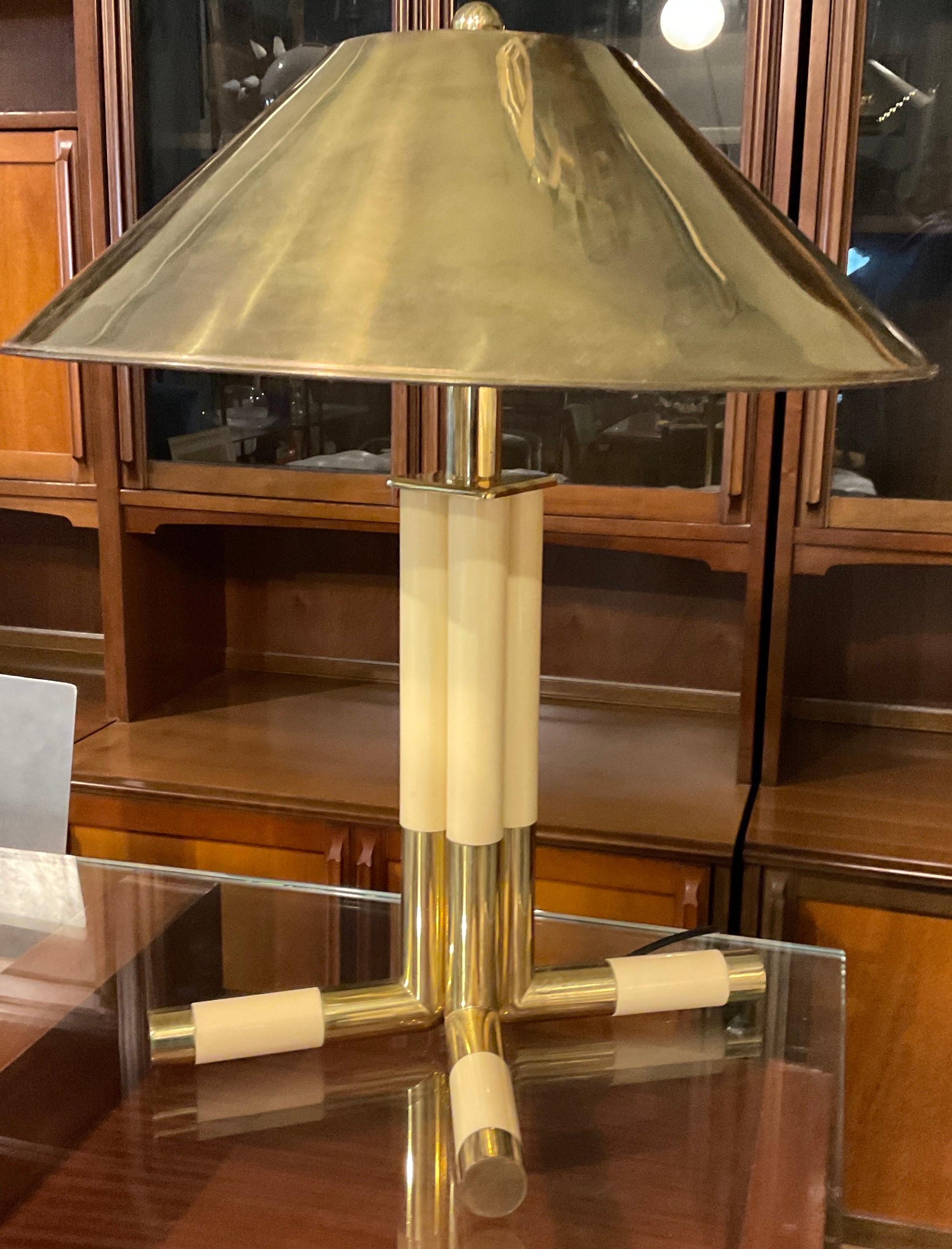 Banci Giovanni table lamp in brass and ivory, Florence 1970 For Sale 2