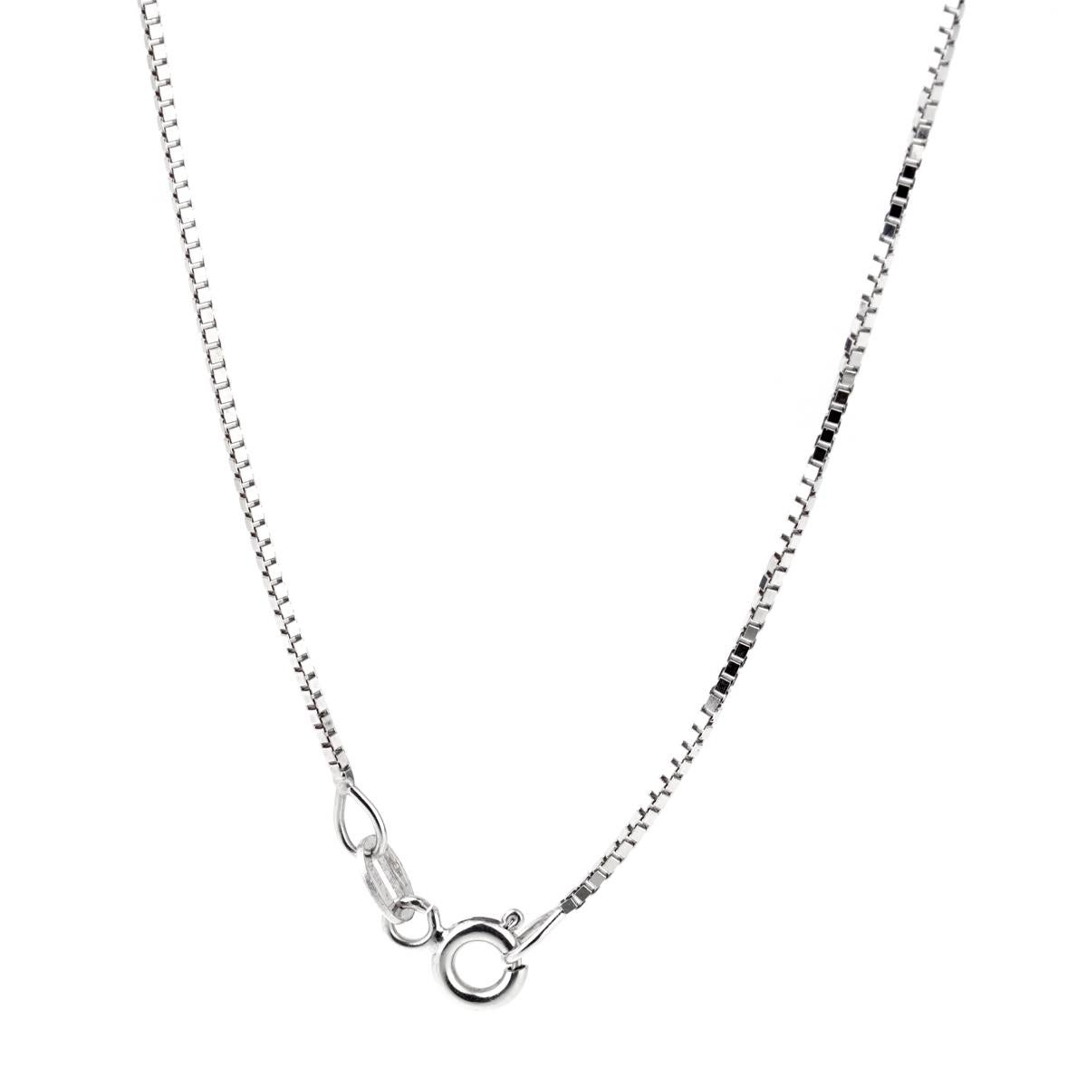 A chic Banco Oro line necklace featuring 5 round brilliant cut diamonds set in 18k white gold. Necklace length 16