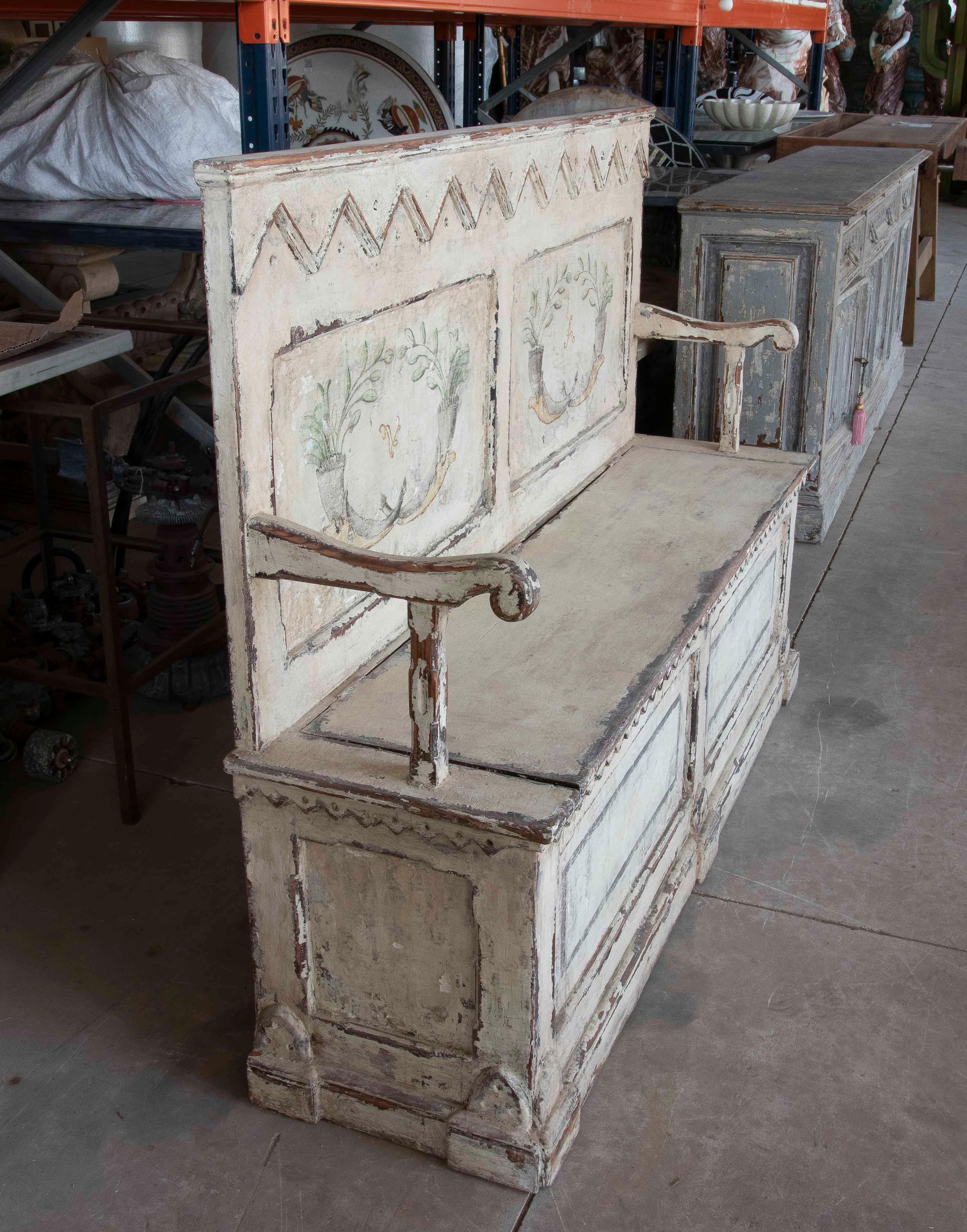 Spanish 1950s Rustic Bench with Polychrome Interior Storage Trunk with Garlands For Sale